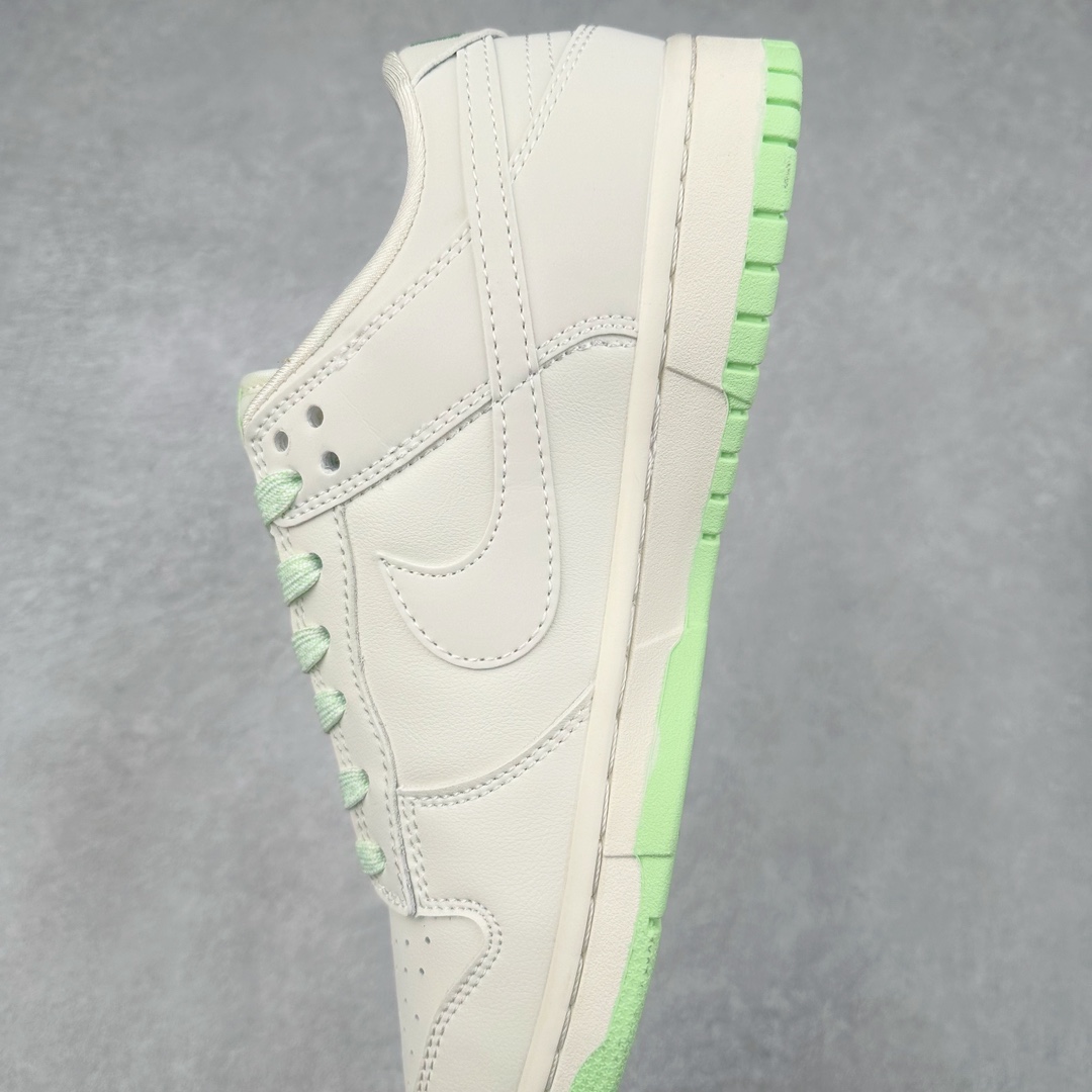 图片[7]-NK Dunk Low 定制配色 XX2025-321 大厂出品 极力推荐 原装头层材料 独家版型蒸餾加工帶來的是更好的视觉和脚感体验大厂纯原品质出货 清洁度 电绣工艺 皮料切割干净无任何毛边 细节完美 尺码：36 36.5 37.5 38 38.5 39 40 40.5 41 42 42.5 43 44 44.5 45 46 47.5-选品中心