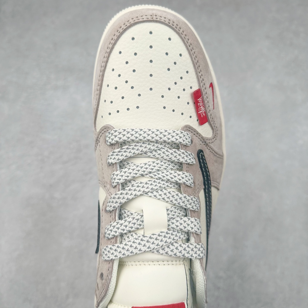 图片[4]-TS x Air Jordan AJ1 Low 倒钩低帮联名定制配色 SJ2068-131 原厂内置气垫魔块 A模大底 头层小牛皮 鞋舌AJ原厂专用牛津布+AJ专用反口珍珠布+原厂无杂质高弹内里海棉+特殊封边弹力鞋带 尺码：36 36.5 37.5 38 38.5 39 40 40.5 41 42 42.5 43 44 44.5 45 46 47.5-选品中心