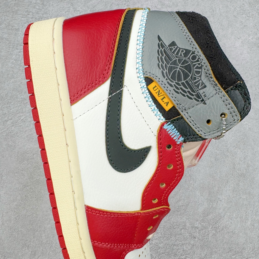 图片[6]-＃KZ神版莞产 Union x Air Jordan AJ1 Retro High NRG 联名四色拼接灰白红 HV8563-600 外贸特供批次 终端控货优势输出 新配色不断更新开发 市场中端王者 全套原纸板楦头开发 确保原汁原味 完美呈现一代版型 一比一鞋头弧度高度鞋身弧度 此版本只针对中端市场 细节品控鞋型随意秒杀市面同价位 鞋型完美 不臃肿别扭 头层皮料加持 用料绝不含糊 进口玻璃冲刀皮料裁剪零毛边 电脑针车工艺 超高鞋面清洁度 最高QC检验标准 控制溢胶瑕疵 原盒原配 飞翼3D高频深度立体 工艺方面大到整体鞋型 漏斗收腰 底线拉帮 LOGO立体程度 小到针眼排布 载片对称 冲孔效果 鞋标规范 鞋垫背胶等等 无一不是口碑收割 每双都是一个回头客 尺码：36 36.5 37.5 38 38.5 39 40 40.5 41 42 42.5 43 44 44.5 45 46 47.5-选品中心