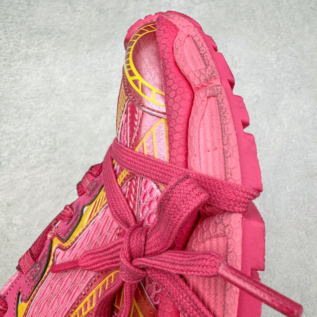 图片[17]-＃JC BALENCIAGA 3XL Sneakers 巴黎世家十代网布系带低帮走秀复古老爹鞋 全套原纸板楦头开发 最原汁原味的灵魂版型 全鞋荧光划线卡点 胶水把控整洁度追求极致完美 每一双都是工艺品 多重QC质检 超越公司货的品控标准 实实在在的免检产品 原盒原配 正确字体电绣 粗细、位置、大小正确 侧边TPU 透气孔匹配意产原版 正确分离大底 TPU软底 原版一致大底LOGO 立体感十足 原厂皮料水洗做旧 采购原厂网纱 不含皮革 网布材料和聚氨酯 磨损效果 鞋头边缘和后帮 Balenciaga 徽标 鞋面和后跟凸印尺码 鞋舌 3XL 橡胶品牌标识和反光细节 鞋帮拉袢和鞋舌拉祥 配反光细节 备用鞋带在鞋履前侧 可在穿着前取下 便于不同造型搭配 正常尺码 尺码：35 36 37 38 39 40 41 42 43 44 45 46-选品中心