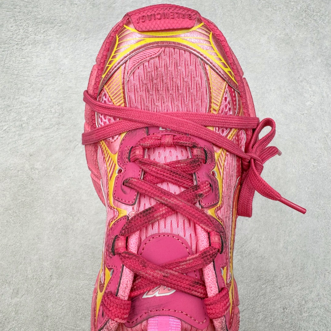 图片[4]-＃JC BALENCIAGA 3XL Sneakers 巴黎世家十代网布系带低帮走秀复古老爹鞋 全套原纸板楦头开发 最原汁原味的灵魂版型 全鞋荧光划线卡点 胶水把控整洁度追求极致完美 每一双都是工艺品 多重QC质检 超越公司货的品控标准 实实在在的免检产品 原盒原配 正确字体电绣 粗细、位置、大小正确 侧边TPU 透气孔匹配意产原版 正确分离大底 TPU软底 原版一致大底LOGO 立体感十足 原厂皮料水洗做旧 采购原厂网纱 不含皮革 网布材料和聚氨酯 磨损效果 鞋头边缘和后帮 Balenciaga 徽标 鞋面和后跟凸印尺码 鞋舌 3XL 橡胶品牌标识和反光细节 鞋帮拉袢和鞋舌拉祥 配反光细节 备用鞋带在鞋履前侧 可在穿着前取下 便于不同造型搭配 正常尺码 尺码：35 36 37 38 39 40 41 42 43 44 45 46-选品中心