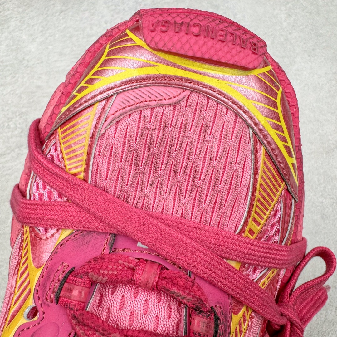 图片[16]-＃JC BALENCIAGA 3XL Sneakers 巴黎世家十代网布系带低帮走秀复古老爹鞋 全套原纸板楦头开发 最原汁原味的灵魂版型 全鞋荧光划线卡点 胶水把控整洁度追求极致完美 每一双都是工艺品 多重QC质检 超越公司货的品控标准 实实在在的免检产品 原盒原配 正确字体电绣 粗细、位置、大小正确 侧边TPU 透气孔匹配意产原版 正确分离大底 TPU软底 原版一致大底LOGO 立体感十足 原厂皮料水洗做旧 采购原厂网纱 不含皮革 网布材料和聚氨酯 磨损效果 鞋头边缘和后帮 Balenciaga 徽标 鞋面和后跟凸印尺码 鞋舌 3XL 橡胶品牌标识和反光细节 鞋帮拉袢和鞋舌拉祥 配反光细节 备用鞋带在鞋履前侧 可在穿着前取下 便于不同造型搭配 正常尺码 尺码：35 36 37 38 39 40 41 42 43 44 45 46-选品中心