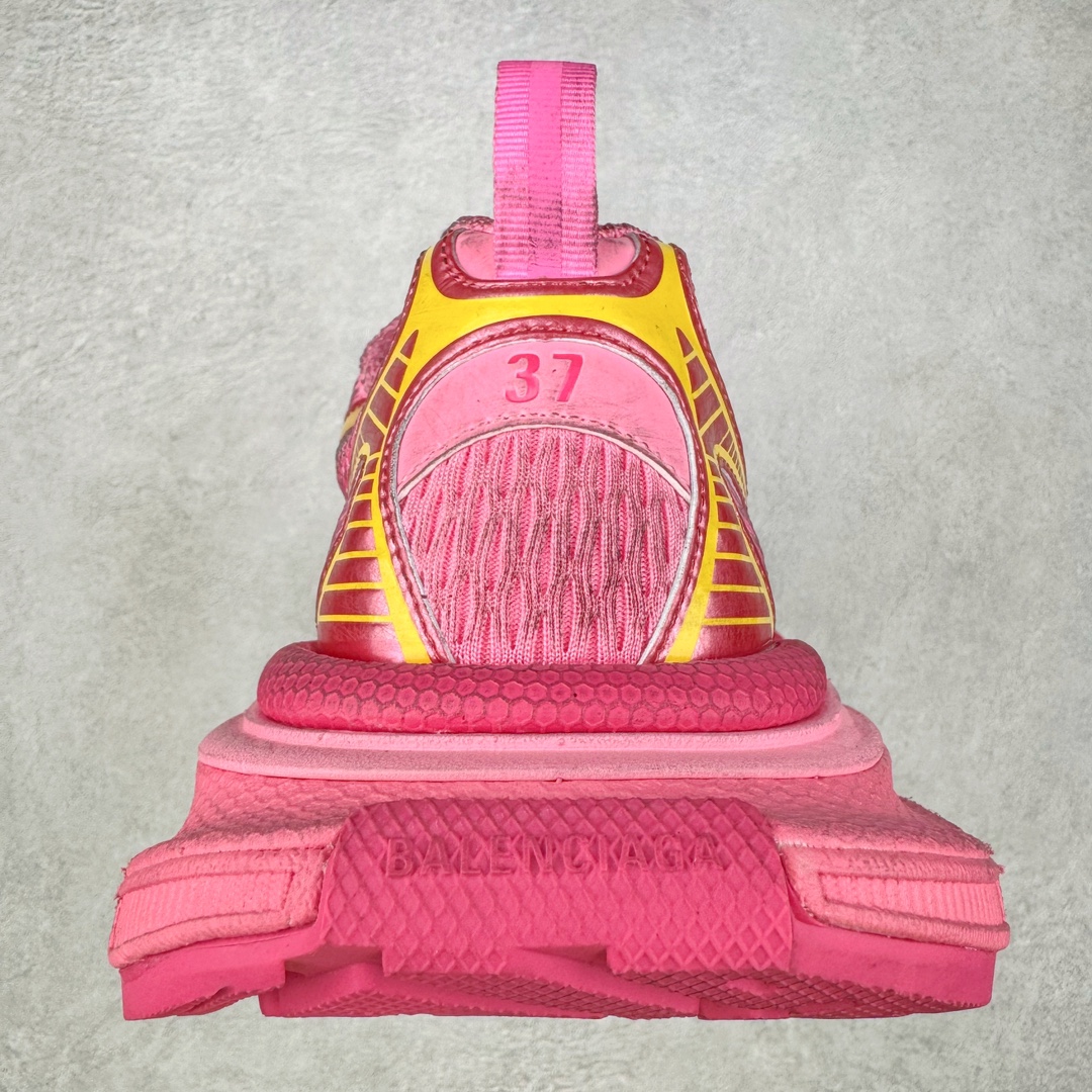 图片[8]-＃JC BALENCIAGA 3XL Sneakers 巴黎世家十代网布系带低帮走秀复古老爹鞋 全套原纸板楦头开发 最原汁原味的灵魂版型 全鞋荧光划线卡点 胶水把控整洁度追求极致完美 每一双都是工艺品 多重QC质检 超越公司货的品控标准 实实在在的免检产品 原盒原配 正确字体电绣 粗细、位置、大小正确 侧边TPU 透气孔匹配意产原版 正确分离大底 TPU软底 原版一致大底LOGO 立体感十足 原厂皮料水洗做旧 采购原厂网纱 不含皮革 网布材料和聚氨酯 磨损效果 鞋头边缘和后帮 Balenciaga 徽标 鞋面和后跟凸印尺码 鞋舌 3XL 橡胶品牌标识和反光细节 鞋帮拉袢和鞋舌拉祥 配反光细节 备用鞋带在鞋履前侧 可在穿着前取下 便于不同造型搭配 正常尺码 尺码：35 36 37 38 39 40 41 42 43 44 45 46-选品中心