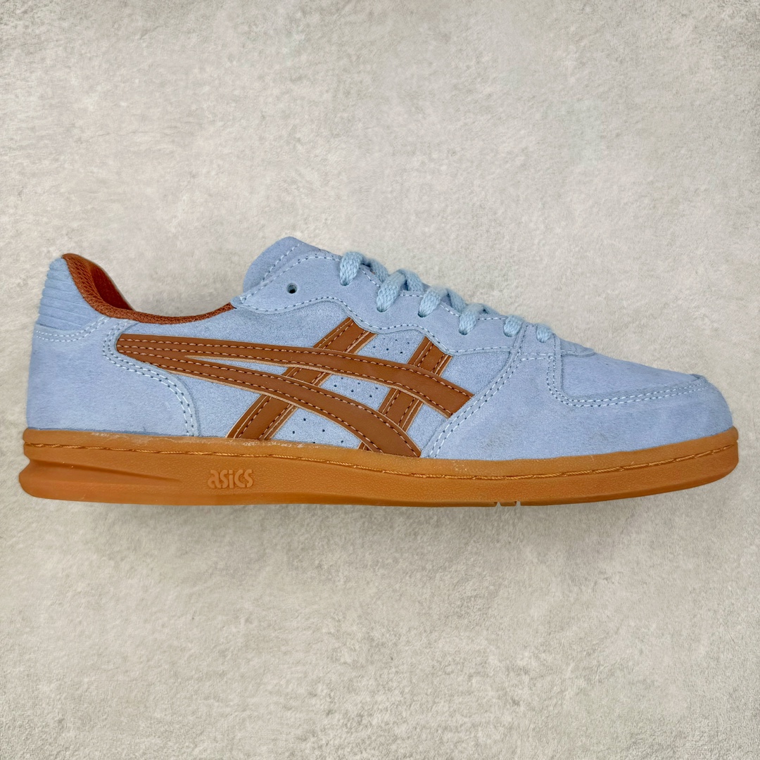 HAY x Asics Skyhand OG 复古板鞋 ASICS (亚瑟士）是日本实业家鬼家喜八郎创立的跑鞋运动品牌，名字想法源自著名的拉丁谚语“AnimaSana In Corpore Sano”意为“健全的精神寓于强健的体魄”。正如其名字的含义，ASICS亚瑟士一直坚信保持身体的健康与活力是打造健康快乐的生活方式的最佳途径。亚瑟士的跑鞋、篮球鞋等系列集专业与美貌于一身，拥有极高的热度 货号：1203A563 尺码：36 37 37.5 38 39 39.5 40 40.5 41.5 42 42.5 43.5 44 45-选品中心
