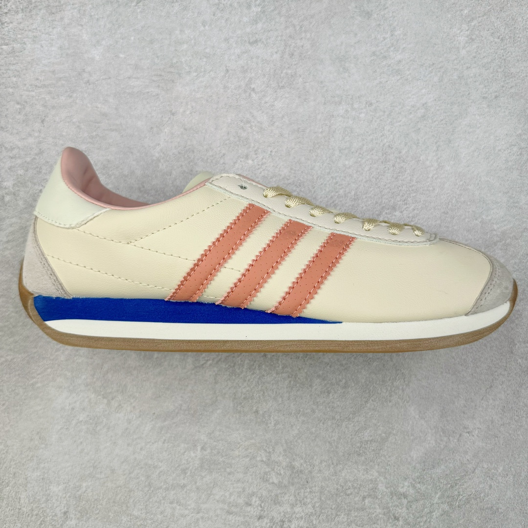 图片[7]-＃特价福利 Song for the Mute x AD Originals SFTM-003 联名款复古慢跑鞋 Originals与时装品牌Song for the Mute即将迎来第三个合作系列 这个系列主打的也是怀旧的氛围 采用了Country OG这个诞生于上世纪70年代的鞋款 尼龙和绒面革的梦幻拼接 低调而富有质感 呈现SFTM一贯的面料美学 三款不同风格的配色 亮点十足的斑点鞋带 体现怀旧主义和前卫设计无缝交织 鞋款采用了低帮的造型 方便日常穿着 同时对于外底做了处理 皮革材质和尼龙布材质的组合也更具是时代感 尺码：36 36.5 37 38 38.5 39 40 40.5 41 42 42.5 43 44 44.5 45-选品中心