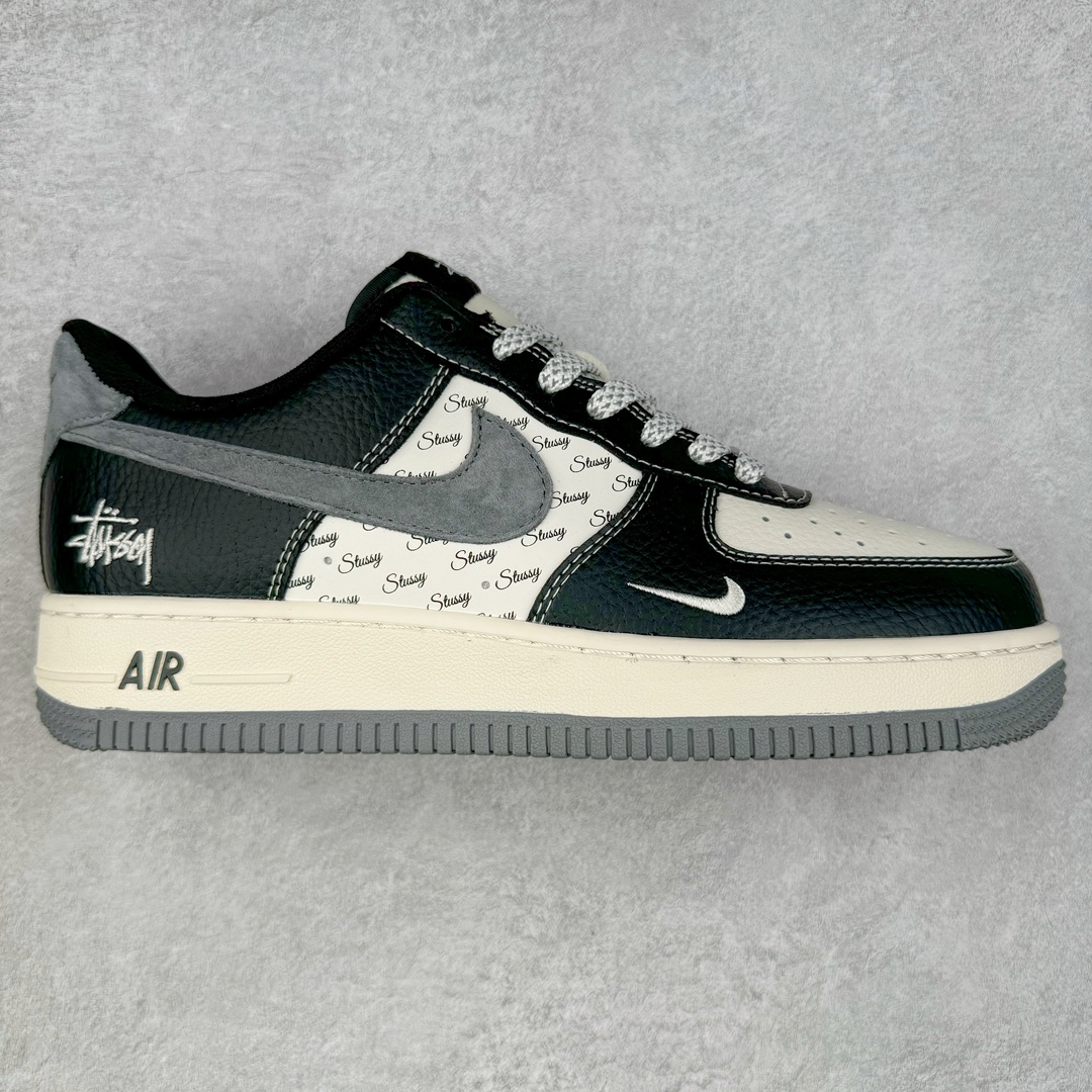 NK Air Force 1´07 Low 空军一号低帮百搭休闲运动板鞋 XZ3328-566 柔软、弹性十足的缓震性能和出色的中底设计 横跨复古与现代的外型结合 造就出风靡全球 三十多年的Force 1 直到今天还深受青睐 尺码:36 36.5 37.5 38 38.5 39 40 40.5 41 42 42.5 43 44 44.5 45-选品中心