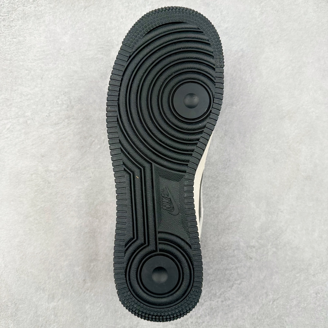 图片[9]-NK Air Force 1´07 Low 空军一号低帮百搭休闲运动板鞋 BB8588-227 柔软、弹性十足的缓震性能和出色的中底设计 横跨复古与现代的外型结合 造就出风靡全球 三十多年的Force 1 直到今天还深受青睐 尺码：36 36.5 37.5 38 38.5 39 40 40.5 41 42 42.5 43 44 44.5 45-选品中心