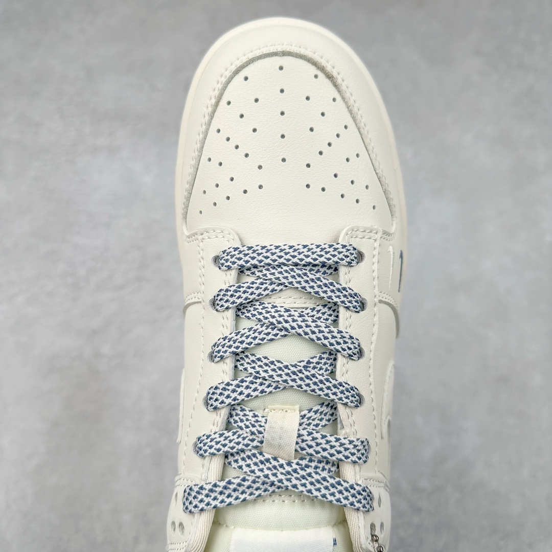 图片[4]-NK Dunk Low 定制配色 XX2025-320 大厂出品 极力推荐 原装头层材料 独家版型蒸餾加工帶來的是更好的视觉和脚感体验大厂纯原品质出货 清洁度 电绣工艺 皮料切割干净无任何毛边 细节完美 尺码：36 36.5 37.5 38 38.5 39 40 40.5 41 42 42.5 43 44 44.5 45 46 47.5-选品中心