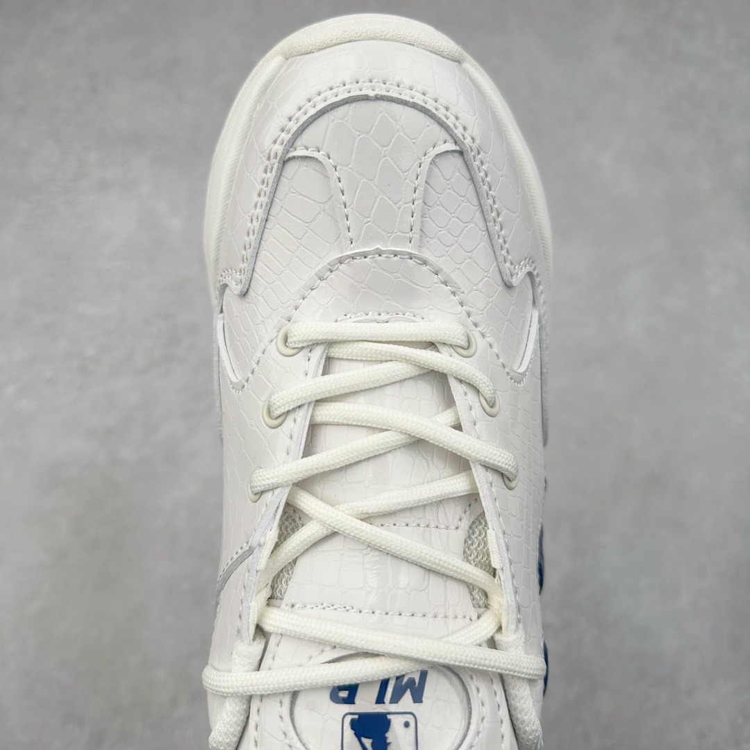 图片[4]-MLB Big Ball Chunky 复古印花老爹鞋系列低帮轻量增高厚底百搭休闲运动慢跑鞋 Korea韩国联名NY美国榄球纽约洋基队限定 韩国代购专供 全套原楦原纸板原厂数据开发 正确中底拉帮中底网布细节 平台代购专供 左脚内置芯片 韩国代购吊牌标贴 独家一比一RB+MD组合大底 高频后跟小人Logo精准对位立体饱满 正确网布加超迁鞋面 转印中底走线紧密 转印Logo工艺表层防刮不掉色 尺码：35 36 36.5 37.5 38 38.5 39 40 40.5 41 42 42.5 43 44 45-选品中心