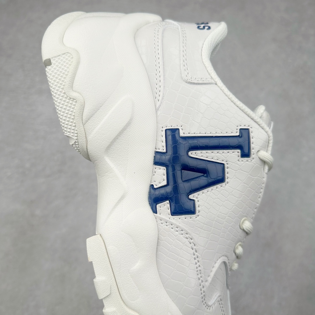 图片[6]-MLB Big Ball Chunky 复古印花老爹鞋系列低帮轻量增高厚底百搭休闲运动慢跑鞋 Korea韩国联名NY美国榄球纽约洋基队限定 韩国代购专供 全套原楦原纸板原厂数据开发 正确中底拉帮中底网布细节 平台代购专供 左脚内置芯片 韩国代购吊牌标贴 独家一比一RB+MD组合大底 高频后跟小人Logo精准对位立体饱满 正确网布加超迁鞋面 转印中底走线紧密 转印Logo工艺表层防刮不掉色 尺码：35 36 36.5 37.5 38 38.5 39 40 40.5 41 42 42.5 43 44 45-选品中心