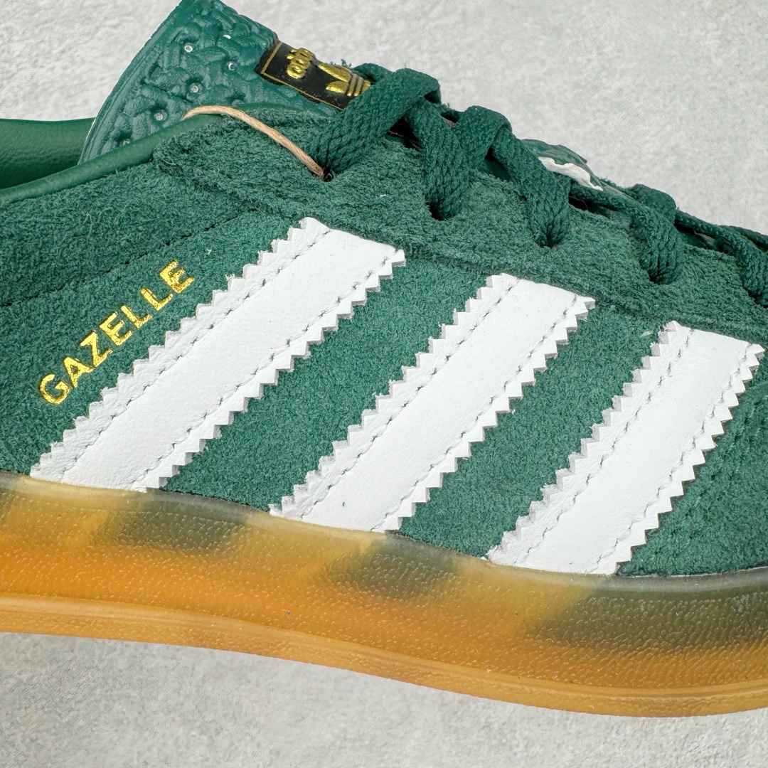图片[19]-＃HP纯原 AD Original Gazelle Trainers 瞪羚室内鞋系列低帮复古百搭休闲运动德训风板鞋 IG5929 高端零售特供批次 原厂定制长毛翻毛皮组合环保纤维革鞋面材质 内置环保海玻璃鞋垫 外置RB橡胶大底 产品品控稳定性领先行业 原厂全套原楦原纸板冲刀磨具开发 原厂皮料加持 原厂港宝加持定型后跟R度完美 将复古进行到底 简约流畅 三十年不变经典 这款Gazelle运动鞋 无论面料、配色、质感或设计 都只在重现其1991年原款的经典 皮革鞋面 撞色三条纹和鞋跟标的设计 力求呈现90年代的经典复古风潮 Samba火热的同时 也带动了其它的复古鞋型 Gazelle便是其中一只 Gazelle Indoor拥有包边更宽的T字型鞋头 更好的保护运动员的前掌 浓浓的复古氛围感 非常适合现在流行的Cleanfit风格 尺码：35.5 36 36⅔ 37⅓ 38 38⅔ 39⅓ 40 40⅔ 41⅓ 42 42⅔ 43⅓ 44 44⅔ 45-选品中心