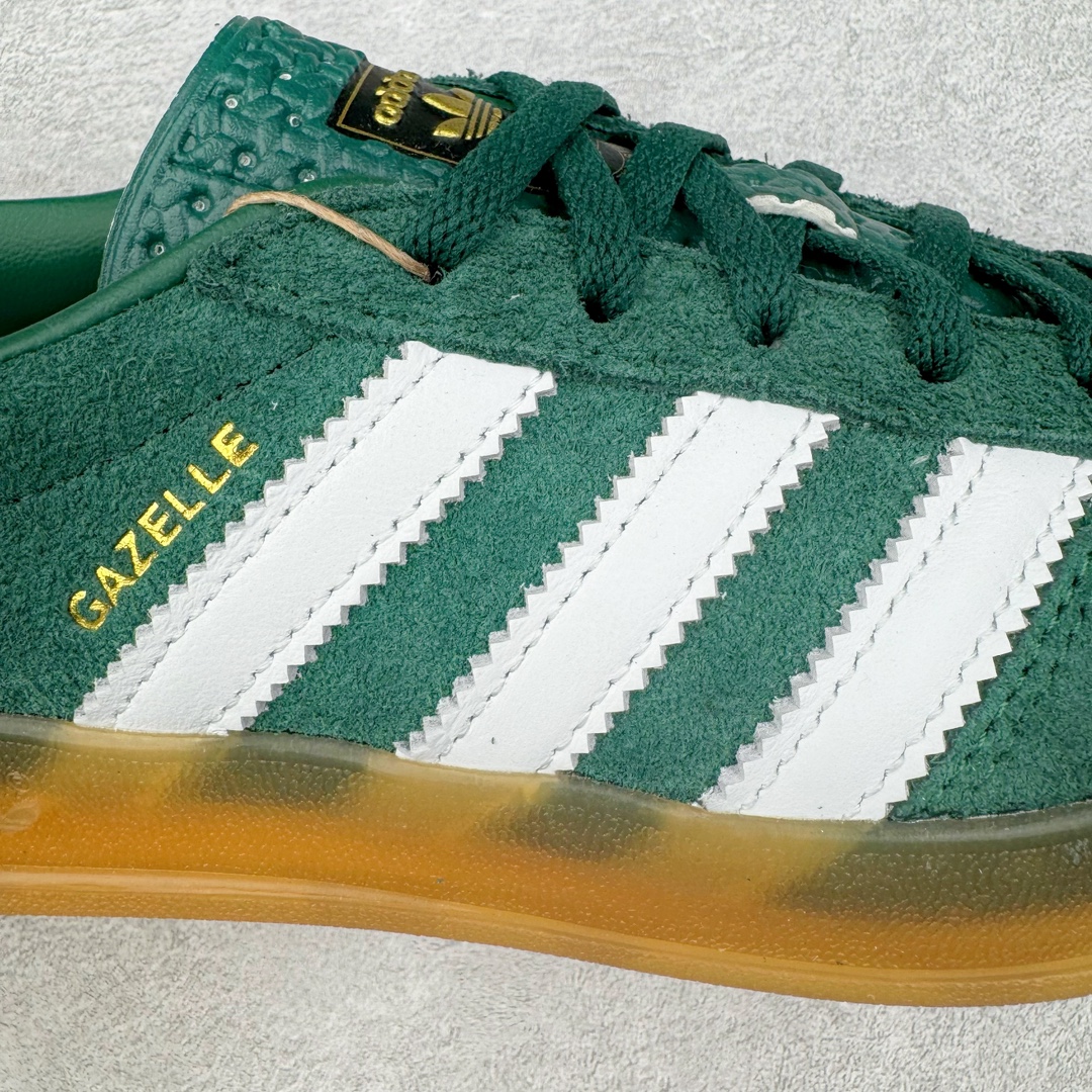 图片[15]-＃HP纯原 AD Original Gazelle Trainers 瞪羚室内鞋系列低帮复古百搭休闲运动德训风板鞋 IG5929 高端零售特供批次 原厂定制长毛翻毛皮组合环保纤维革鞋面材质 内置环保海玻璃鞋垫 外置RB橡胶大底 产品品控稳定性领先行业 原厂全套原楦原纸板冲刀磨具开发 原厂皮料加持 原厂港宝加持定型后跟R度完美 将复古进行到底 简约流畅 三十年不变经典 这款Gazelle运动鞋 无论面料、配色、质感或设计 都只在重现其1991年原款的经典 皮革鞋面 撞色三条纹和鞋跟标的设计 力求呈现90年代的经典复古风潮 Samba火热的同时 也带动了其它的复古鞋型 Gazelle便是其中一只 Gazelle Indoor拥有包边更宽的T字型鞋头 更好的保护运动员的前掌 浓浓的复古氛围感 非常适合现在流行的Cleanfit风格 尺码：35.5 36 36⅔ 37⅓ 38 38⅔ 39⅓ 40 40⅔ 41⅓ 42 42⅔ 43⅓ 44 44⅔ 45-选品中心