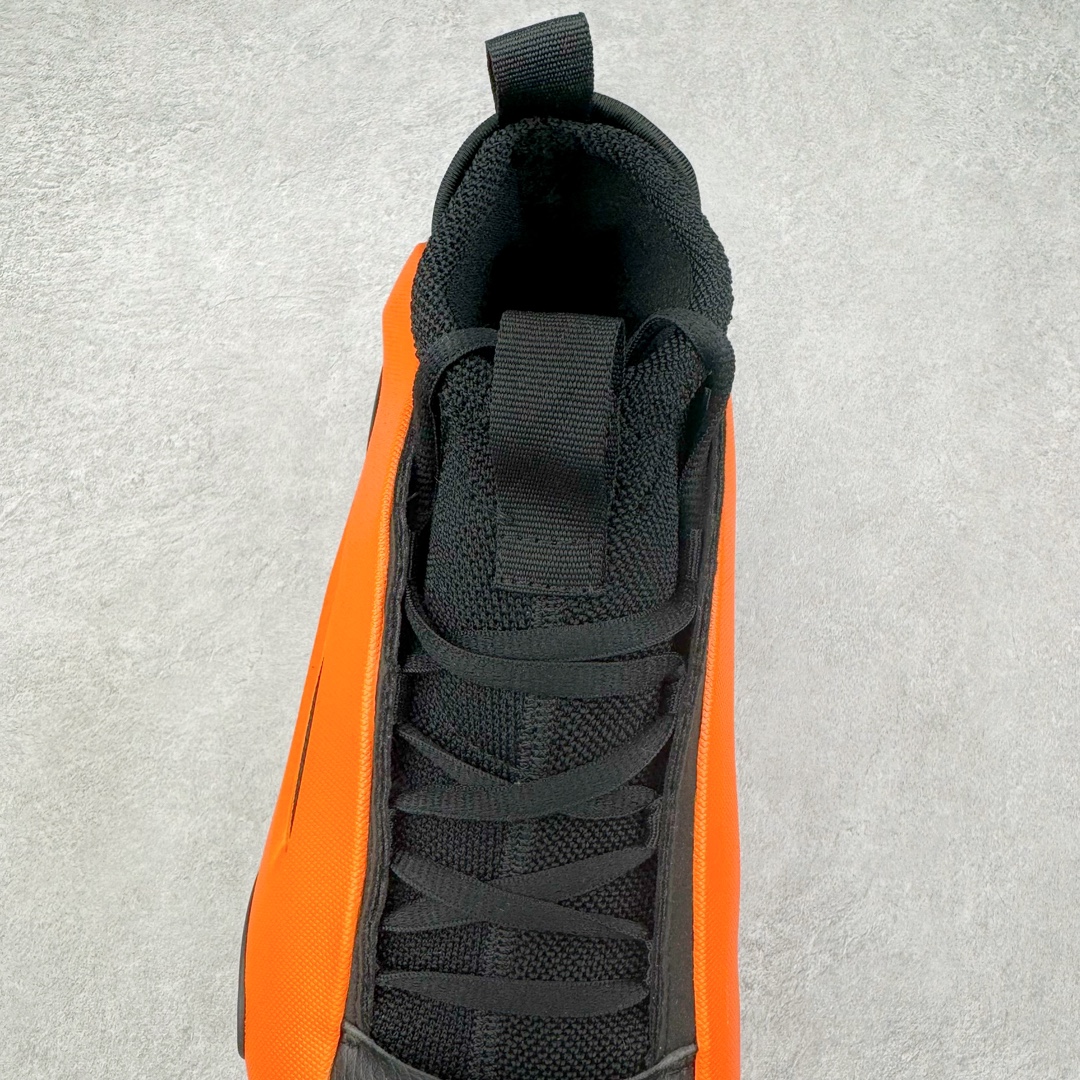 图片[5]-AD Harden Vol. 8 哈登八代签名篮球鞋 IE2692 采用了“袜套式”设计，在十多年前这一设计极为风靡，将帅气和简洁融为一体。现在Harden Vol. 8将袜套鞋领重新拾起，并配合内靴，易穿脱且包裹佳。泪滴形EVA结构骨架提供横向支持和快速移动时的稳定性。全掌JET BOOST科技提供缓震和能量反馈，助你整场保持活力。多向“JH”抓地纹路设计提供优秀抓地力，使球员能够在场上迅速变向、急停或启动，更好地掌控比赛。尺码：40 40.5 41 42 42.5 43 44 44.5 45 46-选品中心