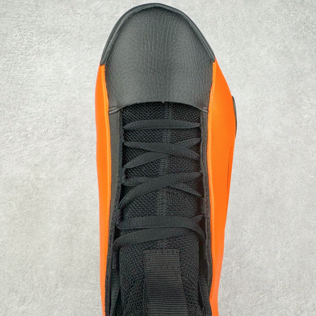 图片[4]-AD Harden Vol. 8 哈登八代签名篮球鞋 IE2692 采用了“袜套式”设计，在十多年前这一设计极为风靡，将帅气和简洁融为一体。现在Harden Vol. 8将袜套鞋领重新拾起，并配合内靴，易穿脱且包裹佳。泪滴形EVA结构骨架提供横向支持和快速移动时的稳定性。全掌JET BOOST科技提供缓震和能量反馈，助你整场保持活力。多向“JH”抓地纹路设计提供优秀抓地力，使球员能够在场上迅速变向、急停或启动，更好地掌控比赛。尺码：40 40.5 41 42 42.5 43 44 44.5 45 46-选品中心