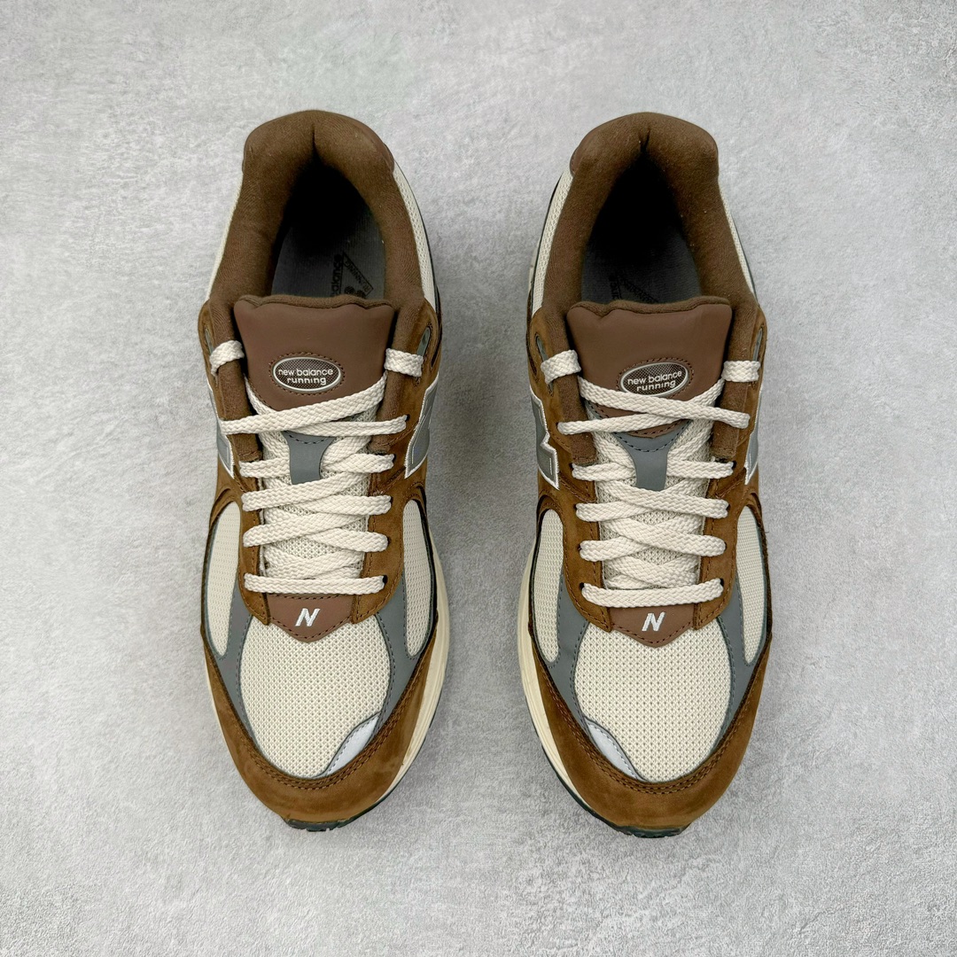 图片[2]-＃M纯原 New Balance M2002RHS 棕灰 NB新百伦潮流复古织物皮革减震防滑耐磨轻便低帮跑步鞋 原档数据独立私模大底 唯一正确六层组合大底 RB前软后硬 百分百还原原鞋脚感 基于市场现有版本全新升级调整 NB市场最强产物 全网最全配色加持 全套原楦原纸板原厂数据开发 全鞋电脑针车加持 原厂网布 原装进口头层翻毛皮料正确绒感卡色 正确中底拉帮中底网布细节 一比一手工擦旧效果 冲裁组合 匠心打造 耗时两个月开发完成 工艺极其复杂难度可想而知 高端零售专供产物 尺码：36 37 37.5 38 38.5 39.5 40 40.5 41.5 42 42.5 43 44 44.5 45 45.5 46.5 47-选品中心