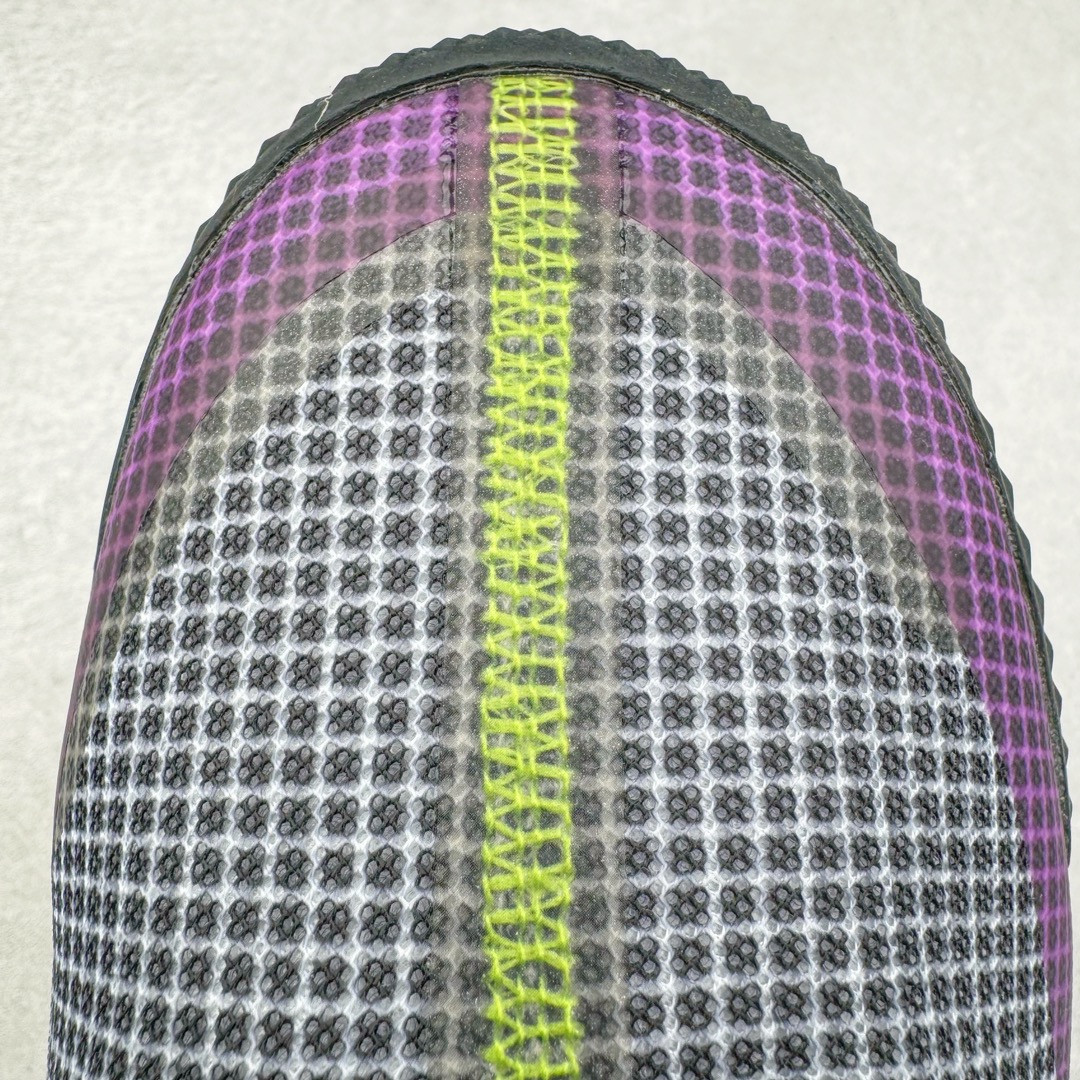 图片[16]-＃K版纯原Converse Chuck Taylor All Star Pro Bb Ox 实战篮球鞋 Converse全新Solstice系列再度迎来新作 此鞋型由Converse与NK传奇篮球产品设计师Eric Avar合作开发而成 All Star Pro BB代Converse设计的演变 并且融入了现代科Quadfit织法的鞋面提供稳定性与包覆NK React内核支撑多次切入与平稳起跳 All Star Pro BB同时也替Kelly Oubre Jr.等个性化球员设计独特配色 全新升级的BB Evo承袭前作嵌入式NIKE React鞋垫 带来轻盈灵活且贴合地面的舒适脚感 重叠模糊的经典星箭标致 营造犀利的速度感 曲面橡胶外底和菱型格状纹路 提供多方位抓地力 你可以在鞋身上发现一些全新的元素 鞋面材质注入更多填充支撑与包裹更加扎实50/50对分的鞋面配色 也更具视觉冲击力 尺码：36 37 37.5 38 38.5 39 40 40.5 41 42 42.5 43 44 44.5 45 46-选品中心