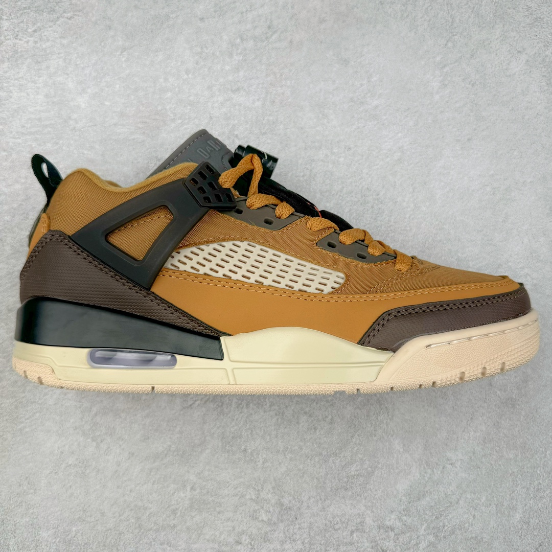 Jordan Spizike Low AJ复古低帮篮球鞋 FQ1759-202 这款鞋子著名导演斯派克李的Jordan Spizike专属 预计于明年夏季推出全新低帮版本 将包括三款配色 经典爆裂纹非常复古 两款配色分别以大学红和黑曜石蓝进行区分 鞋身设计中依旧带有大象爆裂纹、鞋侧束带、塑胶网布等经典元素 之后 在鞋舌、内衬以及鞋底等位置缀以大学红和黑曜石蓝搭配 带来全新造型 尺码：36 36.5 37.5 38 38.5 39 40 40.5 41 42 42.5 43 44 44.5 45 46 47.5-选品中心