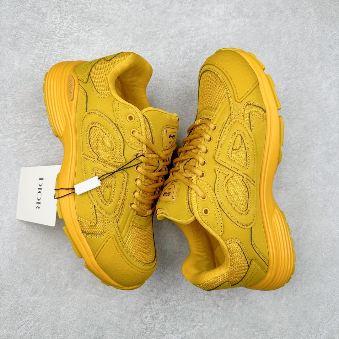 图片[3]-纯原 Dior x Stone Island 迪奥石头岛联名款B30系列休闲运动鞋老爹鞋 原版购入开发 做货 这次精彩的合作堪称一场别开生面的对话，展现了非凡的创意。金•琼斯 （KIM JONES）倾情呈献 DIOR AND STONEISLAND 限定系列，经典罗盘玫瑰与 DIOR 徽标相互融合外贸热销款 原版开模 海淘专供品质同渠道货源 该款系列采用黑网色眼织物白和色科技料面精心制作，作饰以反光“CD30”图形标志，外格轻盈的刻雕效果橡胶鞋搭底配标志性点的缀提升格调，内弹部力细节塑造想理的舒适穿着体验可与各休式闲造型配搭，彰显尚时现代的运风动范 尺码：38 39 40 41 42 43 44 45 46 47-选品中心