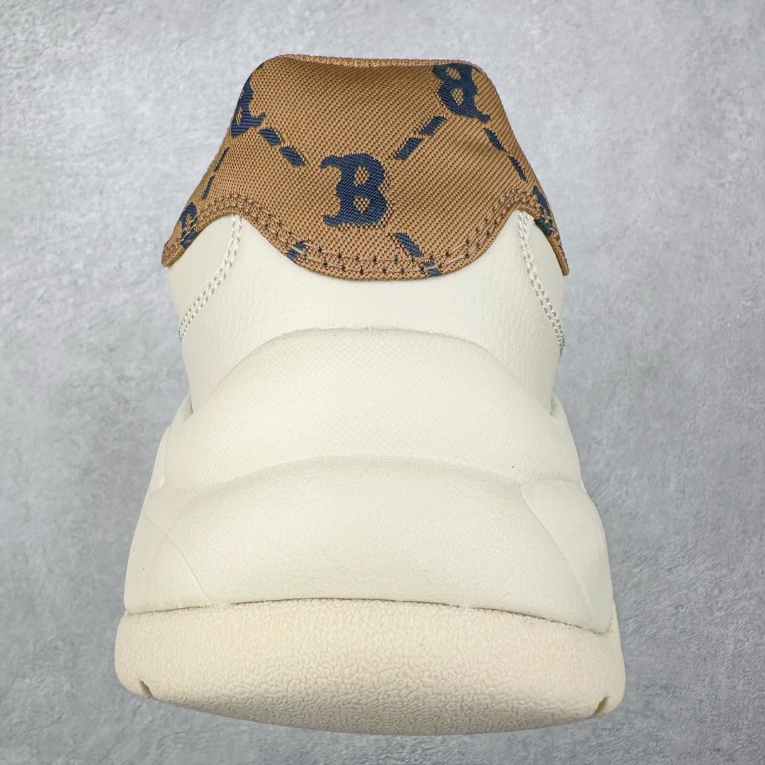 图片[8]-＃特价福利 MLB BigBall Chunky纽约洋基队增高复古风印花老爹鞋 MLB是韩国F&F旗下潮流服装品牌 拥有150年历史的经典传统 是街头文化和国际生活方式的领导者 MLB拥有包括男装、女装、童装、配饰在内的全品类服饰 提供覆盖各性别、各年龄层、From Head to Toe的穿搭装备 其产品结合了韩国的时尚造型与质感 展现了运动服饰也可以兼具时尚潮流的风格 在产品设计上 MLB不仅融合了美国职业棒球大联盟的各当家球队 更结合了棒球运动中的各个元素 复古风范自信控场 复古鞋型率先勾描独特的自我态度 在经典线条与时尚元素的精彩交织下刷新街头复古运动风潮 质感十足兼备卓越的舒适透气性能迎合夏日追求的自在脚感。尺码：36 36.5 37.5 38 38.5 39 40 40.5 41 42 42.5 43 44 44.5 45-选品中心