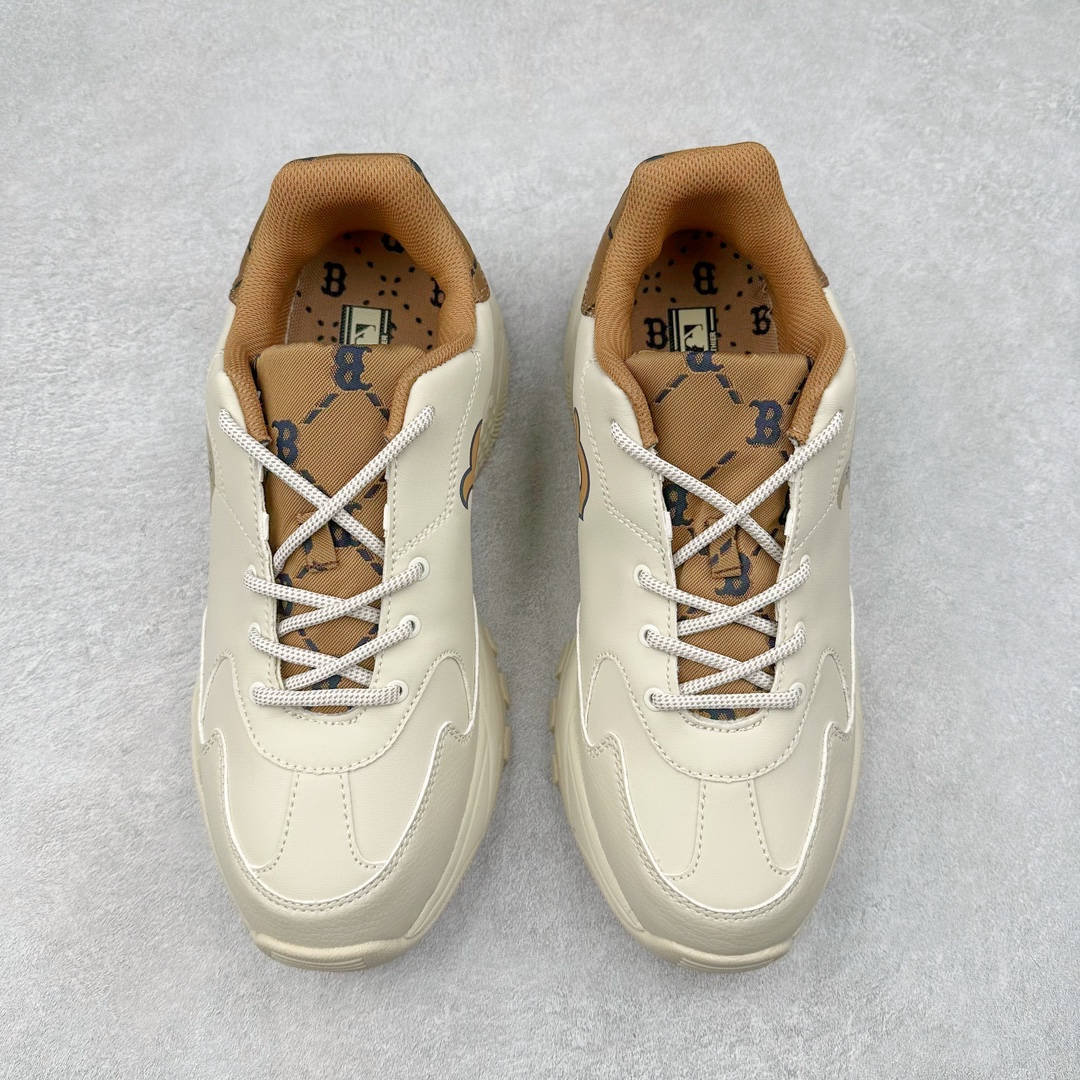 图片[2]-＃特价福利 MLB BigBall Chunky纽约洋基队增高复古风印花老爹鞋 MLB是韩国F&F旗下潮流服装品牌 拥有150年历史的经典传统 是街头文化和国际生活方式的领导者 MLB拥有包括男装、女装、童装、配饰在内的全品类服饰 提供覆盖各性别、各年龄层、From Head to Toe的穿搭装备 其产品结合了韩国的时尚造型与质感 展现了运动服饰也可以兼具时尚潮流的风格 在产品设计上 MLB不仅融合了美国职业棒球大联盟的各当家球队 更结合了棒球运动中的各个元素 复古风范自信控场 复古鞋型率先勾描独特的自我态度 在经典线条与时尚元素的精彩交织下刷新街头复古运动风潮 质感十足兼备卓越的舒适透气性能迎合夏日追求的自在脚感。尺码：36 36.5 37.5 38 38.5 39 40 40.5 41 42 42.5 43 44 44.5 45-选品中心