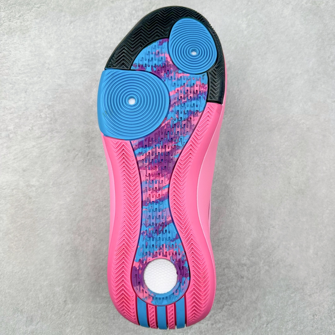 图片[9]-AD Harden Vol. 8 哈登八代签名篮球鞋 采用了“袜套式”设计，在十多年前这一设计极为风靡，将帅气和简洁融为一体。现在Harden Vol. 8将袜套鞋领重新拾起，并配合内靴，易穿脱且包裹佳。泪滴形EVA结构骨架提供横向支持和快速移动时的稳定性。全掌JET BOOST科技提供缓震和能量反馈，助你整场保持活力。多向“JH”抓地纹路设计提供优秀抓地力，使球员能够在场上迅速变向、急停或启动，更好地掌控比赛。尺码：40 40.5 41 42 42.5 43 44 44.5 45 46-选品中心