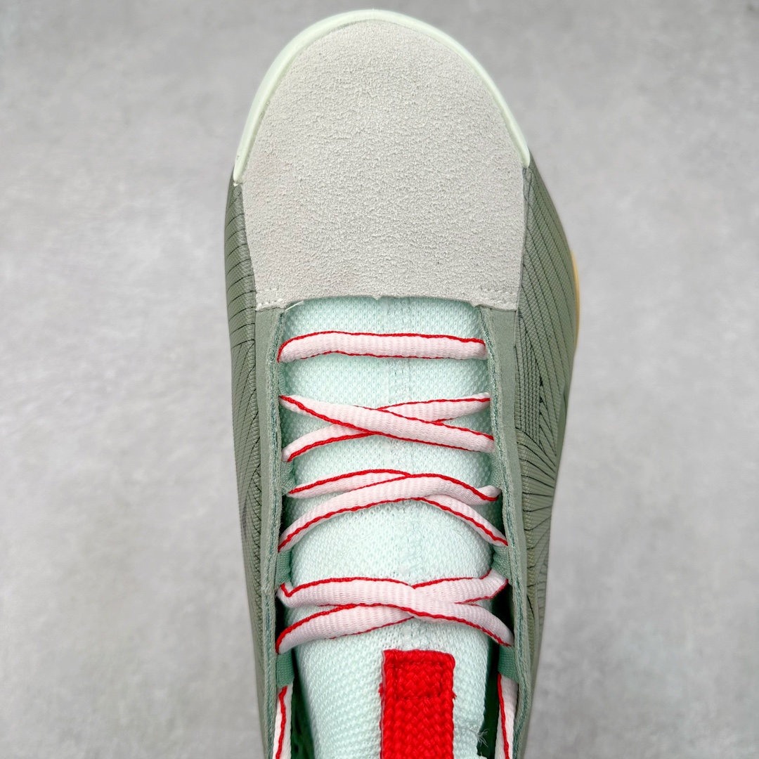 图片[4]-AD Harden Vol. 8 哈登八代签名篮球鞋 采用了“袜套式”设计，在十多年前这一设计极为风靡，将帅气和简洁融为一体。现在Harden Vol. 8将袜套鞋领重新拾起，并配合内靴，易穿脱且包裹佳。泪滴形EVA结构骨架提供横向支持和快速移动时的稳定性。全掌JET BOOST科技提供缓震和能量反馈，助你整场保持活力。多向“JH”抓地纹路设计提供优秀抓地力，使球员能够在场上迅速变向、急停或启动，更好地掌控比赛。尺码：40 40.5 41 42 42.5 43 44 44.5 45 46-选品中心