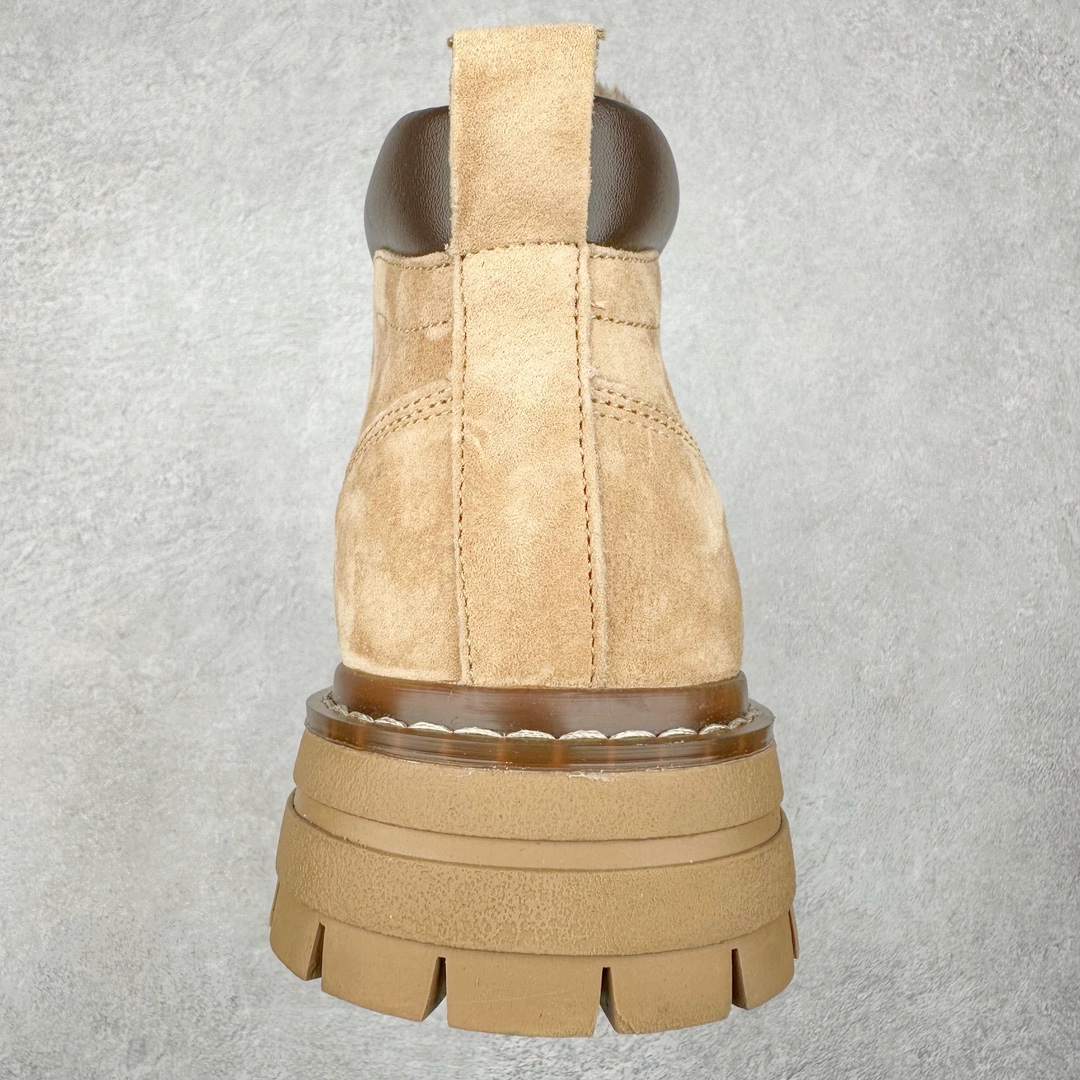 图片[8]-Timberland添柏岚/天伯伦户外高帮休闲大黄靴系列 #广东大厂品质 原盒原包装 #24ss新款 时尚潮流搭配 面料采用意大利🇮🇹顶级磨砂细纹牛皮 搭配防臭防腐真皮乳胶鞋垫 大底到五金都是代工厂原材料制作 同原版固特异永不开胶工艺 好货不杀猪 首单质量严格把控 全网独家首发 品质毋庸置疑 全套官网统一包装 给您完美的穿着体验 质量考究耐穿 型男必备 专治不帅 高品质脚感一流 今年冬季防寒户外专用 日常随意搭配 尺码：38 39 40 41 42 43 44（皮鞋码）-选品中心