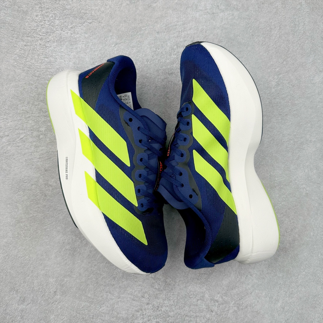 图片[3]-AD Adizero Eva SL M 零度进化版系列低帮轻便透气竞速休闲运动慢跑鞋 JR3415 相信大家对去年 adidas 横空出世的「顶级超跑」adiZero Adios Pro EVO 1 记忆犹新！不仅登顶阿迪史上最轻跑鞋宝座，更在接下来的全球马拉松赛事中，持续书写着惊人成绩，被网友戏称新一代「阿迪神鞋」全网刷屏！极简设计语言与强烈速度感和存在感的鞋侧三线，让人过目不忘，特别种草！其中定位于中长跑训练的 adidas Adizero Evo SL，整体外观造型与 adiZero Adios Pro EVO 1 非常相似。中底配置方面搭载全掌 Lightstrike Pro，鞋面采用透气网面示人，契合日常训练鞋的定位，更加耐用。外底给到了马牌橡胶，及类似上代竞速旗舰 adidas Adizero Adios Pro 3 区域分布。整体看下来无论是外观的鲜明辨识度，还是配置的扎实程度都很顶。尺码：36 36⅔ 37⅓ 38 38⅔ 39⅓ 40 40⅔ 41⅓ 42 42⅔ 43⅓ 44 45-选品中心