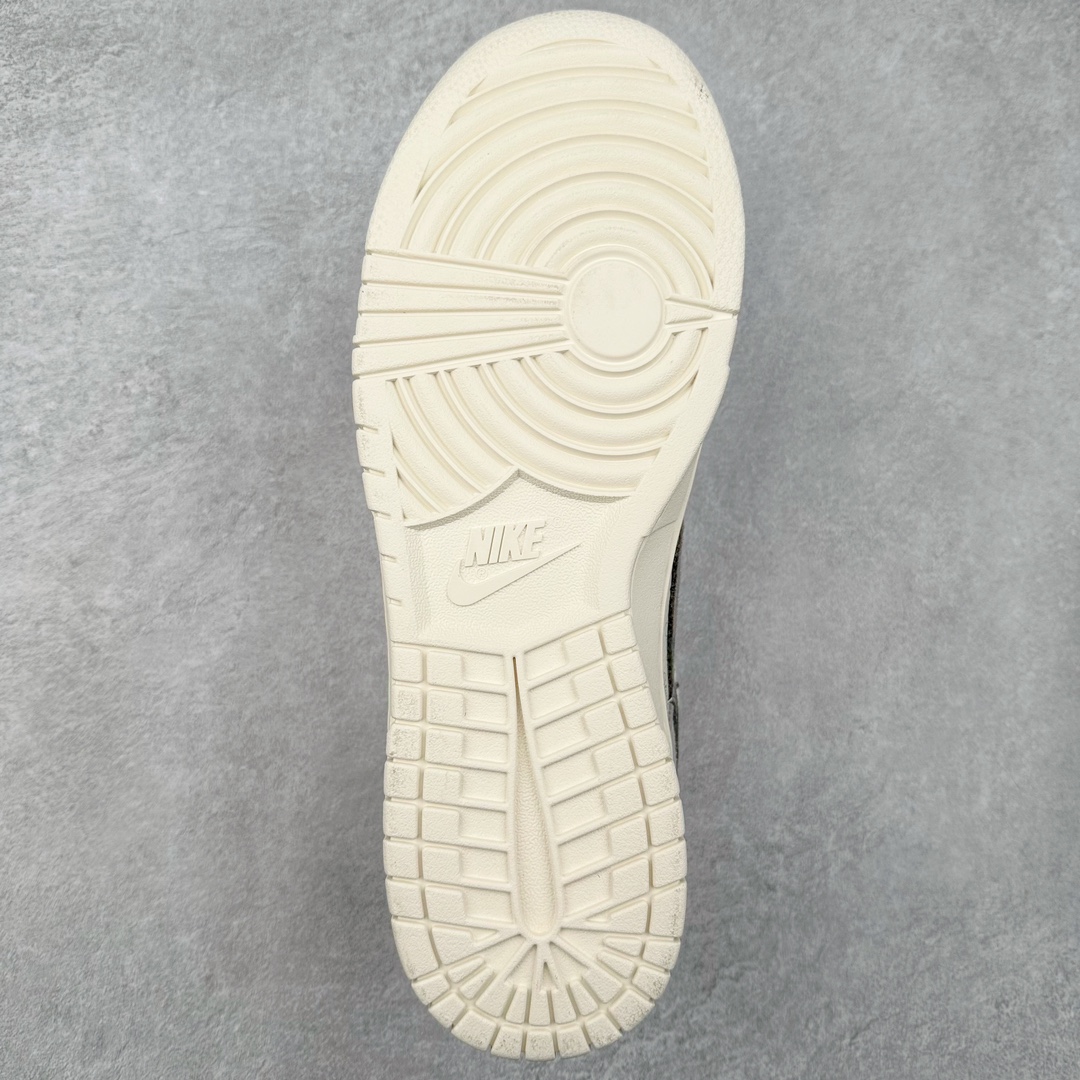 图片[9]-NK Dunk Low 定制配色 SJ2068-307 大厂出品 极力推荐 原装头层材料 独家版型蒸餾加工帶來的是更好的视觉和脚感体验大厂纯原品质出货 清洁度 电绣工艺 皮料切割干净无任何毛边 细节完美 尺码：36 36.5 37.5 38 38.5 39 40 40.5 41 42 42.5 43 44 44.5 45 46 47.5-选品中心