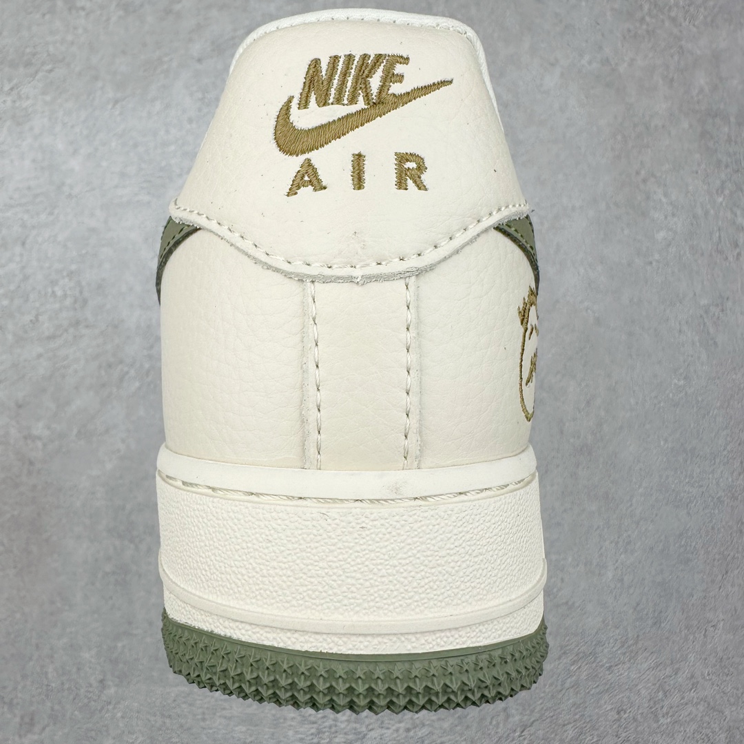 图片[8]-NK Air Force 1´07 Low 空军一号低帮百搭休闲运动板鞋 DF0180-007 柔软、弹性十足的缓震性能和出色的中底设计 横跨复古与现代的外型结合 造就出风靡全球 三十多年的Force 1 直到今天还深受青睐 尺码：36 36.5 37.5 38 38.5 39 40 40.5 41 42 42.5 43 44 44.5 45-选品中心