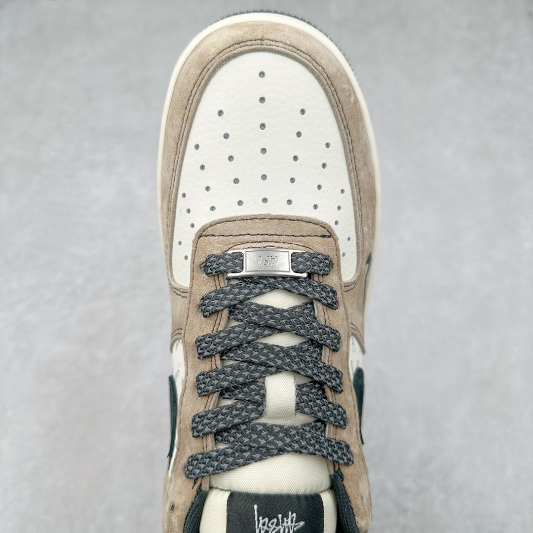 图片[4]-NK Air Force 1´07 Low 空军一号低帮百搭休闲运动板鞋 XZ6188-999 柔软、弹性十足的缓震性能和出色的中底设计 横跨复古与现代的外型结合 造就出风靡全球 三十多年的Force 1 直到今天还深受青睐 尺码：36 36.5 37.5 38 38.5 39 40 40.5 41 42 42.5 43 44 44.5 45-选品中心