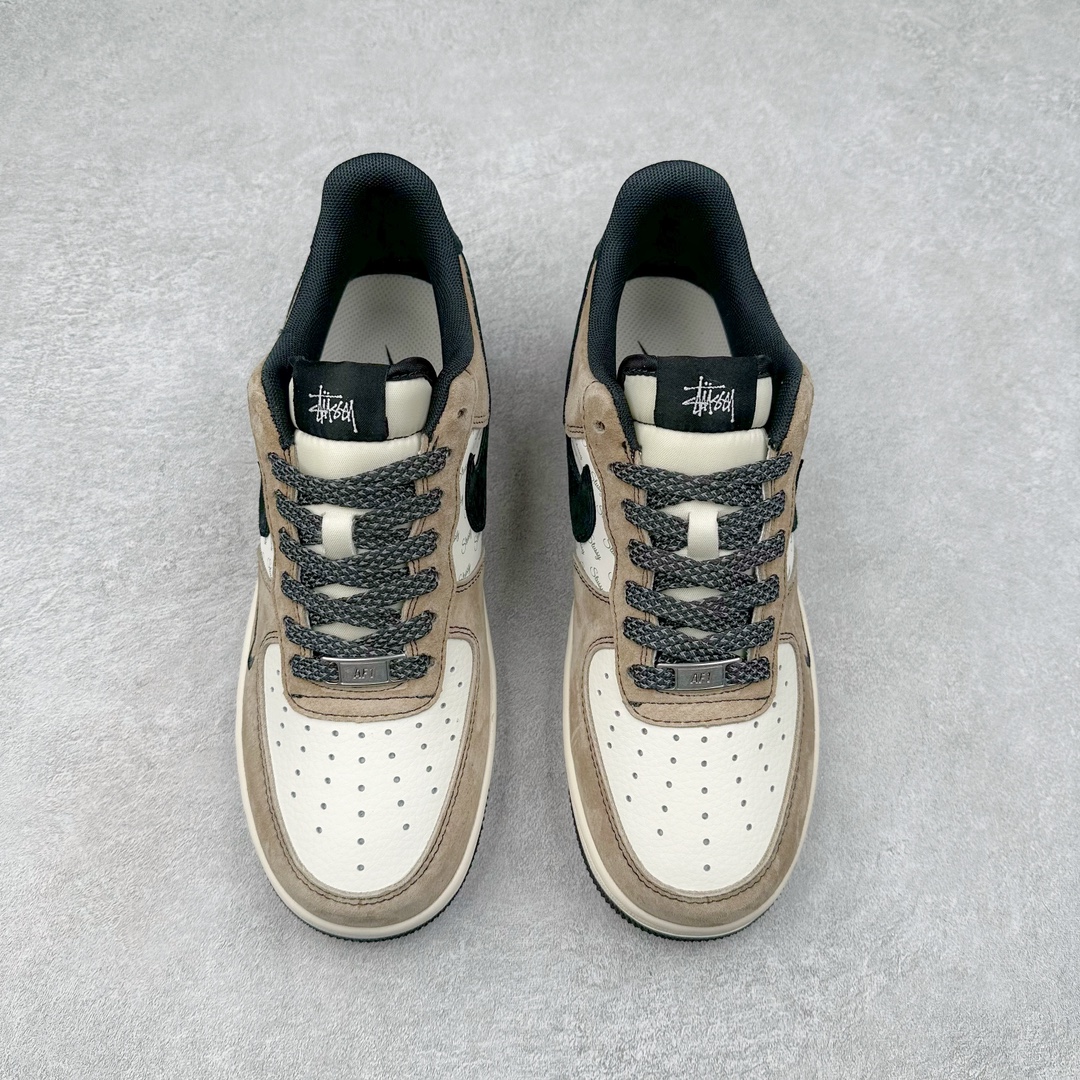 图片[2]-NK Air Force 1´07 Low 空军一号低帮百搭休闲运动板鞋 XZ6188-999 柔软、弹性十足的缓震性能和出色的中底设计 横跨复古与现代的外型结合 造就出风靡全球 三十多年的Force 1 直到今天还深受青睐 尺码：36 36.5 37.5 38 38.5 39 40 40.5 41 42 42.5 43 44 44.5 45-选品中心