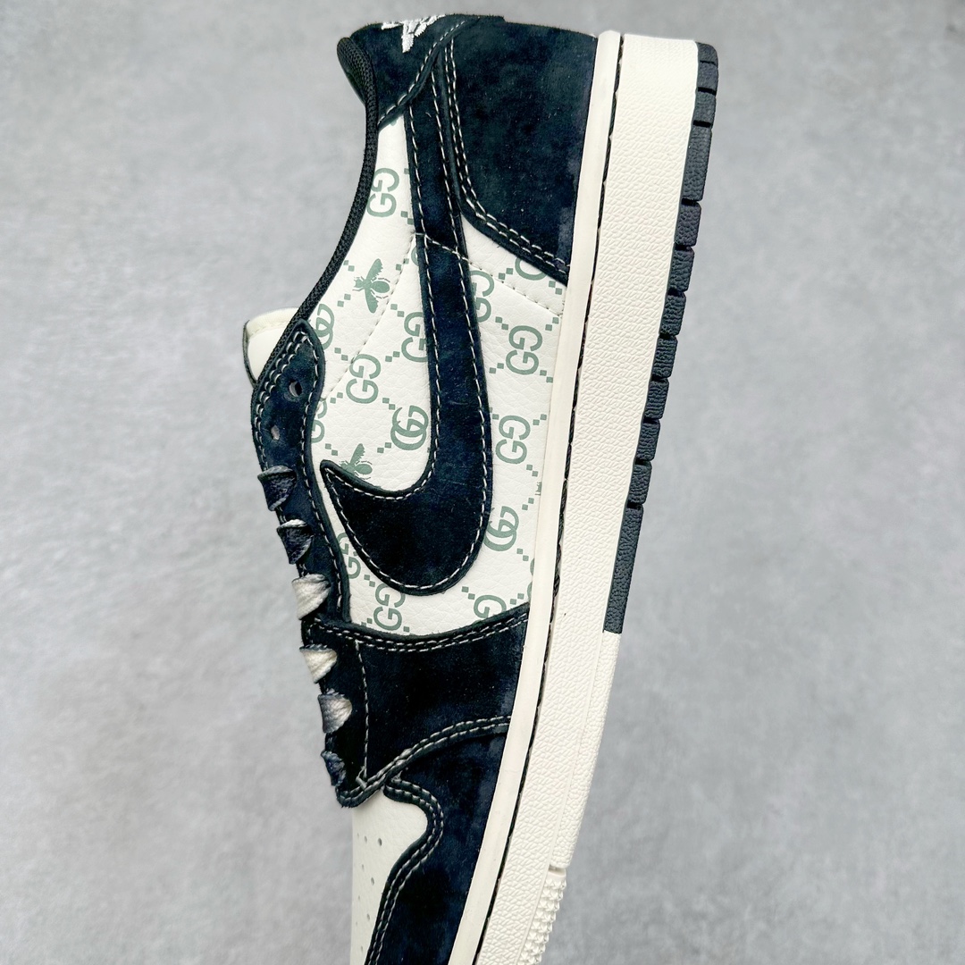 图片[7]-TS x Air Jordan AJ1 Low 倒钩低帮联名定制配色 SJ2068-139 原厂内置气垫魔块 A模大底 头层小牛皮 鞋舌AJ原厂专用牛津布+AJ专用反口珍珠布+原厂无杂质高弹内里海棉+特殊封边弹力鞋带 尺码：36 36.5 37.5 38 38.5 39 40 40.5 41 42 42.5 43 44 44.5 45 46 47.5-选品中心