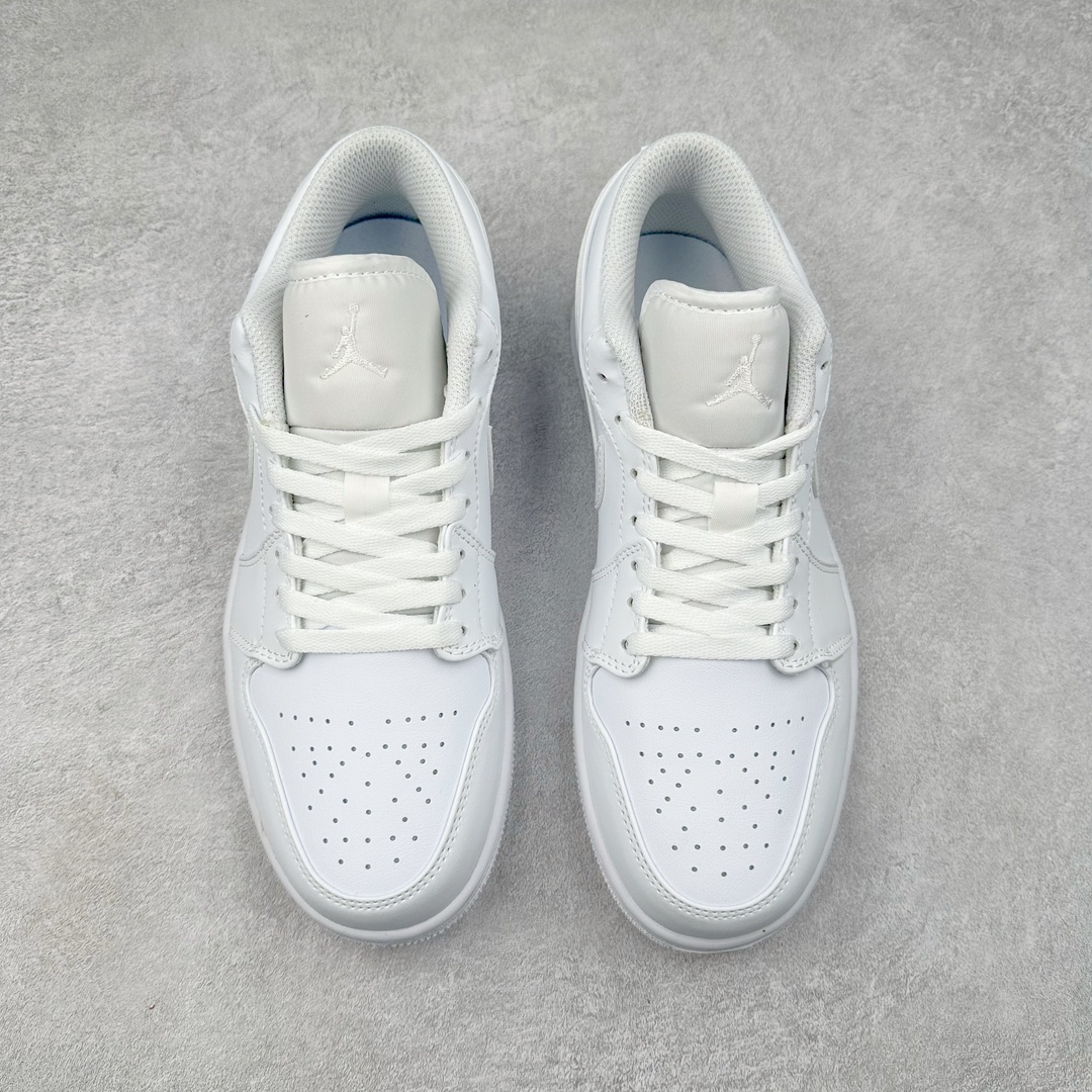 图片[2]-＃特价福利 Air Jordan AJ1 Low 低帮系列 原装楦头纸板开发 完美鞋型 超高清洁度 鞋型不臃肿别扭 原厂内置全掌气垫 A模大底 鞋舌AJ原厂专用牛津布 AJ专用反口珍珠布 原厂无杂质高弹内里海棉 特殊封边弹力鞋带 原鞋开模 拒绝公底 购置公司同步原材料 都有细节原汁原味 忠于原版 尺码：36 36.5 37.5 38 38.5 39 40 40.5 41 42 42.5 43 44 44.5 45 46-选品中心