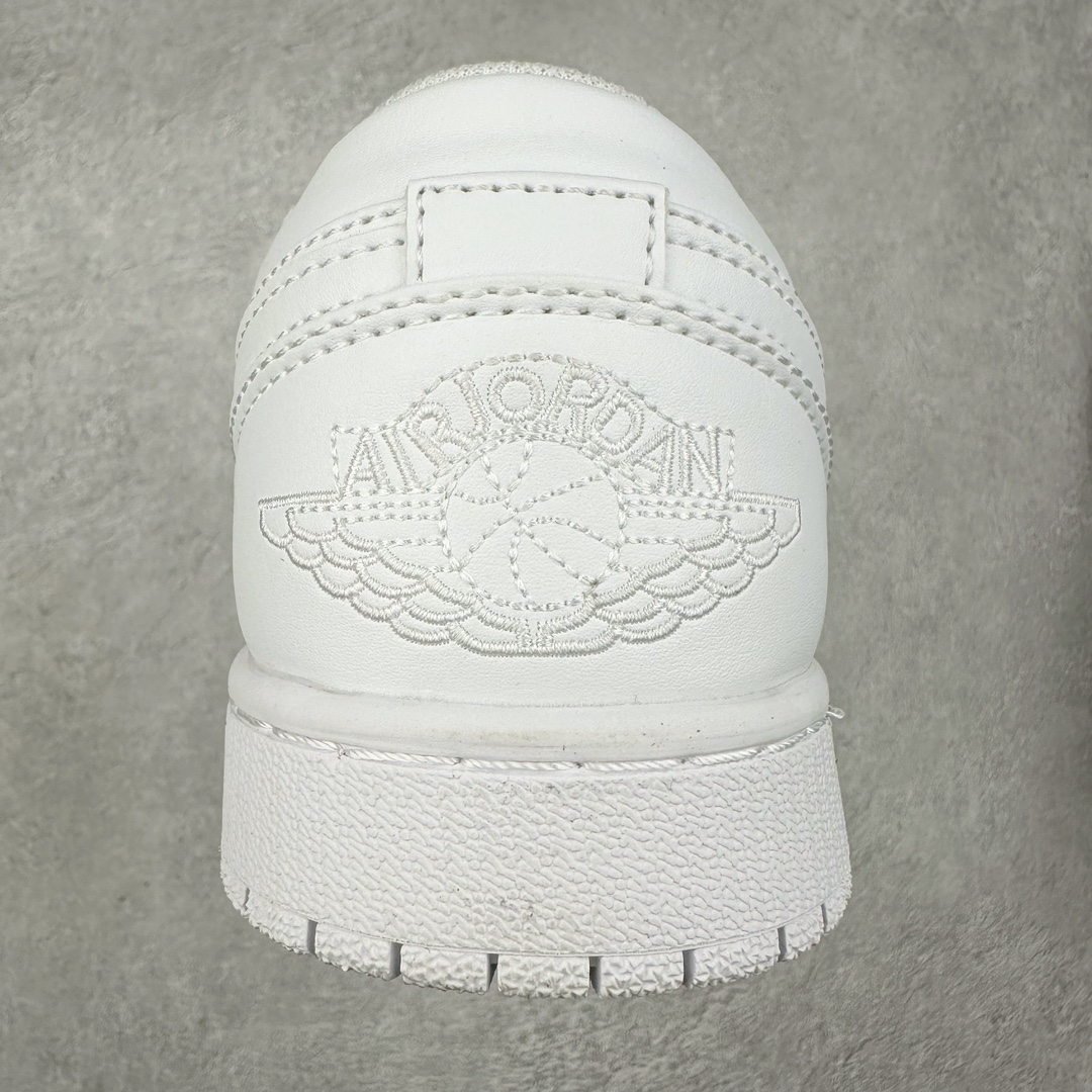 图片[8]-＃特价福利 Air Jordan AJ1 Low 低帮系列 原装楦头纸板开发 完美鞋型 超高清洁度 鞋型不臃肿别扭 原厂内置全掌气垫 A模大底 鞋舌AJ原厂专用牛津布 AJ专用反口珍珠布 原厂无杂质高弹内里海棉 特殊封边弹力鞋带 原鞋开模 拒绝公底 购置公司同步原材料 都有细节原汁原味 忠于原版 尺码：36 36.5 37.5 38 38.5 39 40 40.5 41 42 42.5 43 44 44.5 45 46-选品中心