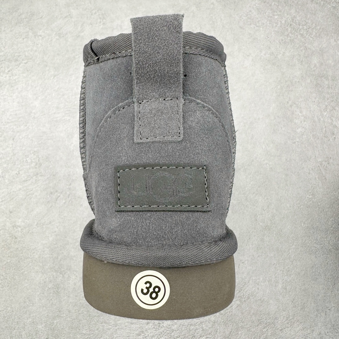 图片[8]-＃性价比特价 UGG 6109 秋冬经典户外雪地靴 官方同步包装 检验标 材料采用原厂防污防水皮料 羊毛皮一体 防滑耐磨轻翼大底 保暖性能十足 严寒季节 必属佳品 尺码：35 36 37 38 39 40 41 42 43 44 45-选品中心