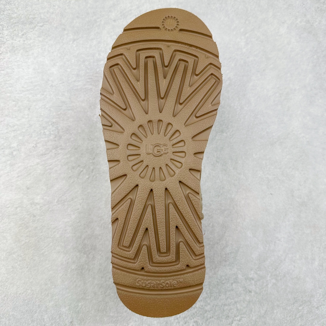 图片[9]-＃平台特供纯原福利 UGG 经典秋冬羊皮毛一体雪地靴 私人订单价格匠心定位 桑坡大厂直供 拒绝高利润 区别杀猪版本 隆丰A级澳洲进口羊皮毛一体 完全遵循ZP工艺流程 代工厂原厂版师 秉承无原鞋不开发选择 注重每一处细节 市面最正版型 TREADLITE\\\”轻翼\\\”科技外底 轻便/耐用/柔韧/桩型【售后郑重承诺】一个月内若出现重大脱胶/断底等质量问题 直接为您换新 翻毛皮鞋面 细腻亲肤再生聚酯纤维滚边 舒适易打理 保暖性佳 UGG plush™ 里衬和内底 茸软亲肤 舒适暖足 经典鞋型搭配轻盈厚底 稳稳拿捏秋冬出街时髦造型 Treadlite by UGG 轻翼大底 轻盈缓震 为双足减负 舒适轻便 助你轻松畅玩整天 尺码：35 36 37 38 39 40-选品中心