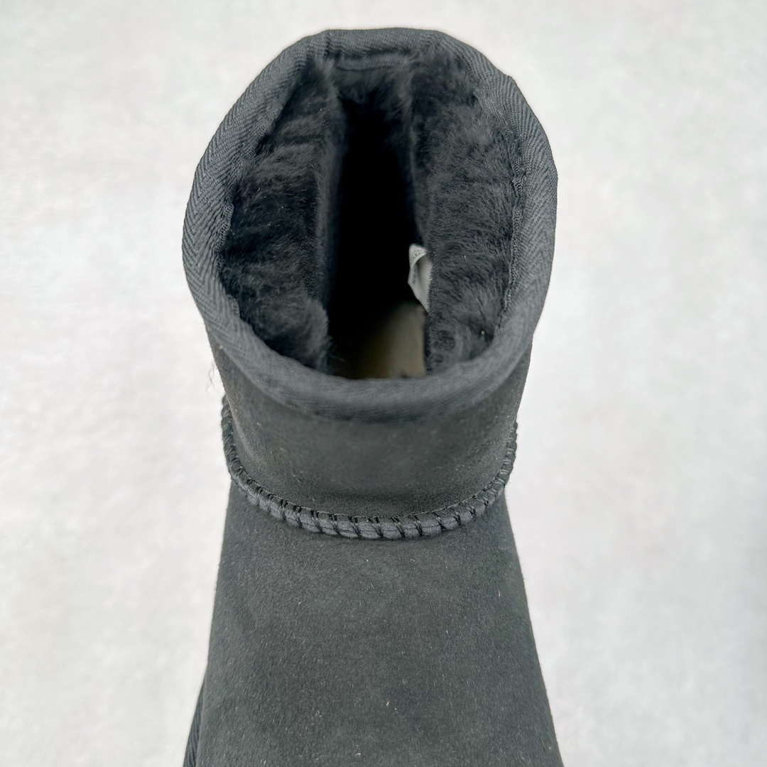 图片[5]-＃平台特供纯原福利 UGG 经典秋冬羊皮毛一体雪地靴 私人订单价格匠心定位 桑坡大厂直供 拒绝高利润 区别杀猪版本 隆丰A级澳洲进口羊皮毛一体 完全遵循ZP工艺流程 代工厂原厂版师 秉承无原鞋不开发选择 注重每一处细节 市面最正版型 TREADLITE\\\”轻翼\\\”科技外底 轻便/耐用/柔韧/桩型【售后郑重承诺】一个月内若出现重大脱胶/断底等质量问题 直接为您换新 翻毛皮鞋面 细腻亲肤再生聚酯纤维滚边 舒适易打理 保暖性佳 UGG plush™ 里衬和内底 茸软亲肤 舒适暖足 经典鞋型搭配轻盈厚底 稳稳拿捏秋冬出街时髦造型 Treadlite by UGG 轻翼大底 轻盈缓震 为双足减负 舒适轻便 助你轻松畅玩整天 尺码：35 36 37 38 39 40-选品中心