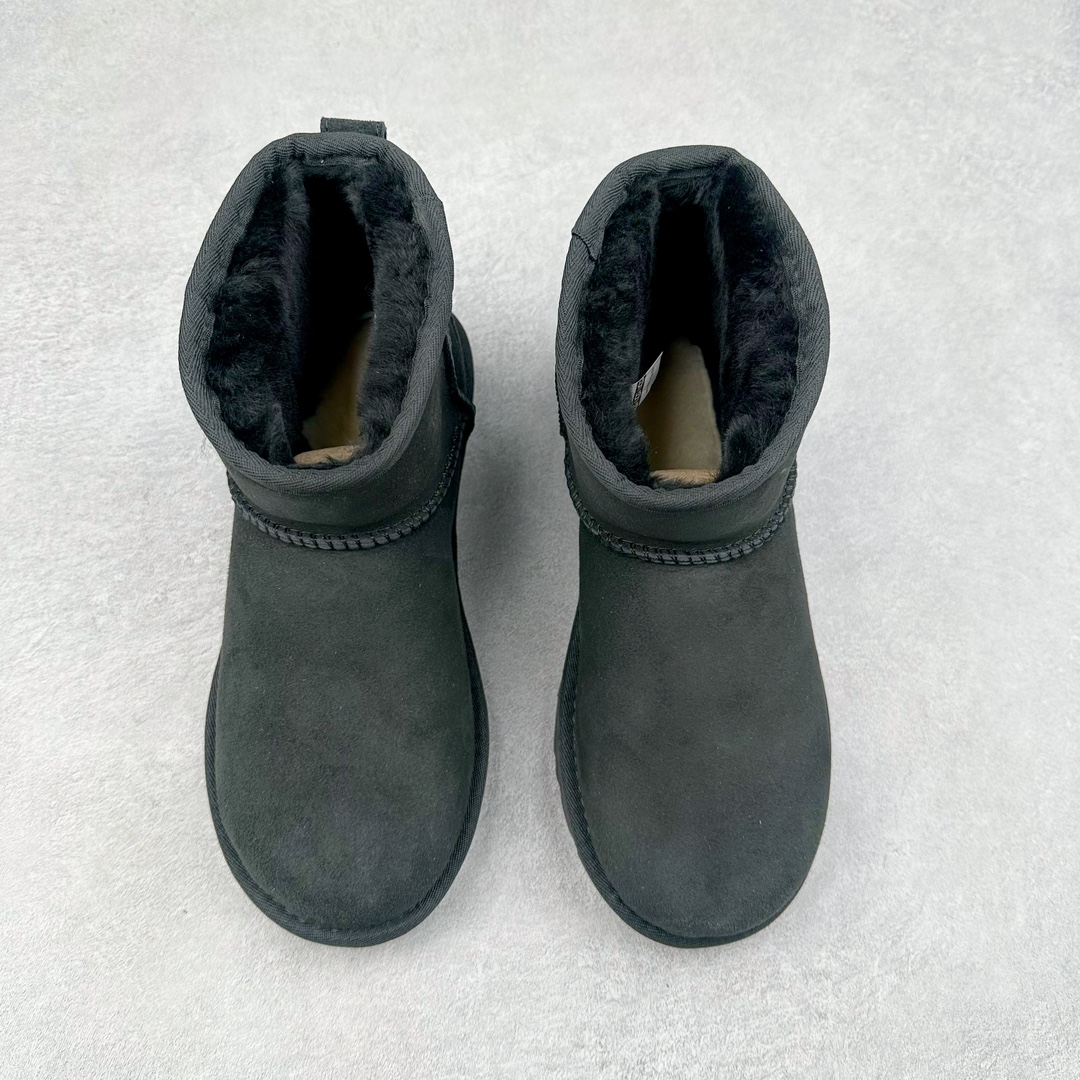 图片[2]-＃平台特供纯原福利 UGG 经典秋冬羊皮毛一体雪地靴 私人订单价格匠心定位 桑坡大厂直供 拒绝高利润 区别杀猪版本 隆丰A级澳洲进口羊皮毛一体 完全遵循ZP工艺流程 代工厂原厂版师 秉承无原鞋不开发选择 注重每一处细节 市面最正版型 TREADLITE\\\”轻翼\\\”科技外底 轻便/耐用/柔韧/桩型【售后郑重承诺】一个月内若出现重大脱胶/断底等质量问题 直接为您换新 翻毛皮鞋面 细腻亲肤再生聚酯纤维滚边 舒适易打理 保暖性佳 UGG plush™ 里衬和内底 茸软亲肤 舒适暖足 经典鞋型搭配轻盈厚底 稳稳拿捏秋冬出街时髦造型 Treadlite by UGG 轻翼大底 轻盈缓震 为双足减负 舒适轻便 助你轻松畅玩整天 尺码：35 36 37 38 39 40-选品中心