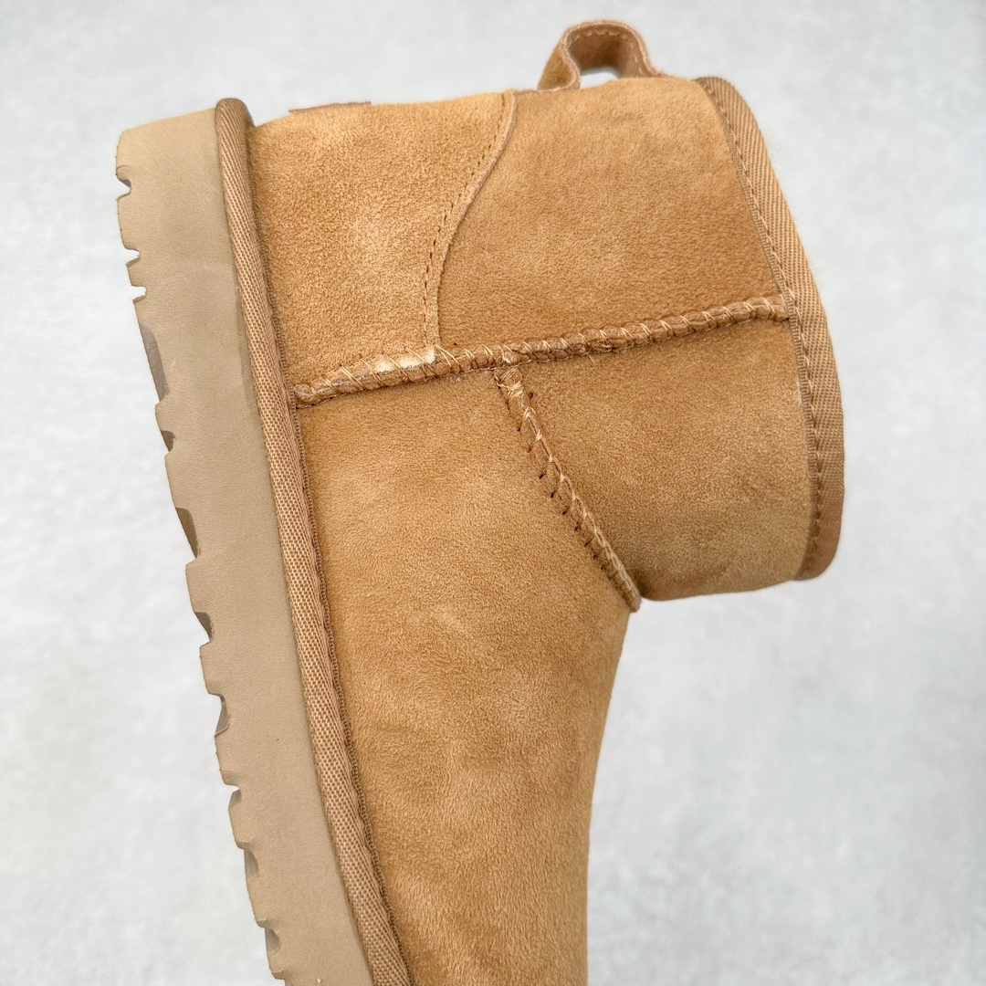 图片[6]-＃平台特供纯原福利 UGG 经典秋冬羊皮毛一体雪地靴 私人订单价格匠心定位 桑坡大厂直供 拒绝高利润 区别杀猪版本 隆丰A级澳洲进口羊皮毛一体 完全遵循ZP工艺流程 代工厂原厂版师 秉承无原鞋不开发选择 注重每一处细节 市面最正版型 TREADLITE\\\”轻翼\\\”科技外底 轻便/耐用/柔韧/桩型【售后郑重承诺】一个月内若出现重大脱胶/断底等质量问题 直接为您换新 翻毛皮鞋面 细腻亲肤再生聚酯纤维滚边 舒适易打理 保暖性佳 UGG plush™ 里衬和内底 茸软亲肤 舒适暖足 经典鞋型搭配轻盈厚底 稳稳拿捏秋冬出街时髦造型 Treadlite by UGG 轻翼大底 轻盈缓震 为双足减负 舒适轻便 助你轻松畅玩整天 尺码：35 36 37 38 39 40-选品中心