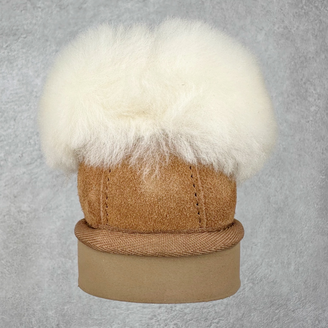 图片[8]-＃平台特供纯原福利 UGG 经典秋冬羊皮毛一体雪地靴 私人订单价格匠心定位 桑坡大厂直供 拒绝高利润 区别杀猪版本 隆丰A级澳洲进口羊皮毛一体 完全遵循ZP工艺流程 代工厂原厂版师 秉承无原鞋不开发选择 注重每一处细节 市面最正版型 TREADLITE\\\”轻翼\\\”科技外底 轻便/耐用/柔韧/桩型【售后郑重承诺】一个月内若出现重大脱胶/断底等质量问题 直接为您换新 翻毛皮鞋面 细腻亲肤再生聚酯纤维滚边 舒适易打理 保暖性佳 UGG plush™ 里衬和内底 茸软亲肤 舒适暖足 经典鞋型搭配轻盈厚底 稳稳拿捏秋冬出街时髦造型 Treadlite by UGG 轻翼大底 轻盈缓震 为双足减负 舒适轻便 助你轻松畅玩整天 尺码：35 36 37 38 39 40-选品中心