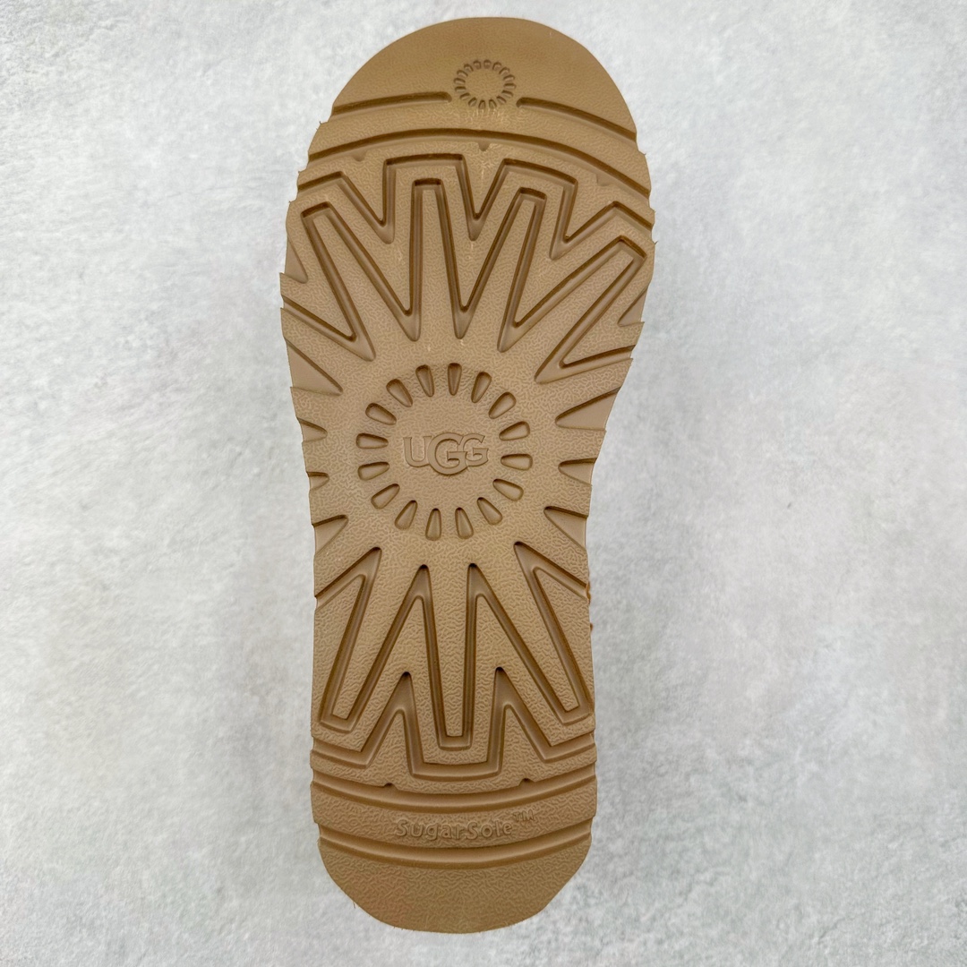 图片[9]-＃平台特供纯原福利 UGG 经典秋冬羊皮毛一体雪地靴 私人订单价格匠心定位 桑坡大厂直供 拒绝高利润 区别杀猪版本 隆丰A级澳洲进口羊皮毛一体 完全遵循ZP工艺流程 代工厂原厂版师 秉承无原鞋不开发选择 注重每一处细节 市面最正版型 TREADLITE\\\”轻翼\\\”科技外底 轻便/耐用/柔韧/桩型【售后郑重承诺】一个月内若出现重大脱胶/断底等质量问题 直接为您换新 翻毛皮鞋面 细腻亲肤再生聚酯纤维滚边 舒适易打理 保暖性佳 UGG plush™ 里衬和内底 茸软亲肤 舒适暖足 经典鞋型搭配轻盈厚底 稳稳拿捏秋冬出街时髦造型 Treadlite by UGG 轻翼大底 轻盈缓震 为双足减负 舒适轻便 助你轻松畅玩整天 尺码：35 36 37 38 39 40-选品中心