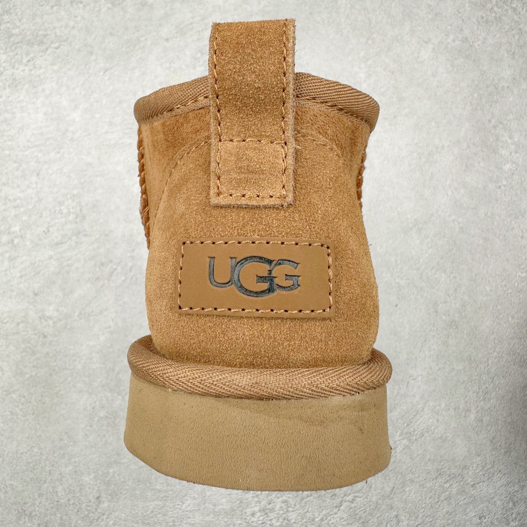 图片[8]-＃平台特供纯原福利 UGG 经典秋冬羊皮毛一体雪地靴 私人订单价格匠心定位 桑坡大厂直供 拒绝高利润 区别杀猪版本 隆丰A级澳洲进口羊皮毛一体 完全遵循ZP工艺流程 代工厂原厂版师 秉承无原鞋不开发选择 注重每一处细节 市面最正版型 TREADLITE\\\”轻翼\\\”科技外底 轻便/耐用/柔韧/桩型【售后郑重承诺】一个月内若出现重大脱胶/断底等质量问题 直接为您换新 翻毛皮鞋面 细腻亲肤再生聚酯纤维滚边 舒适易打理 保暖性佳 UGG plush™ 里衬和内底 茸软亲肤 舒适暖足 经典鞋型搭配轻盈厚底 稳稳拿捏秋冬出街时髦造型 Treadlite by UGG 轻翼大底 轻盈缓震 为双足减负 舒适轻便 助你轻松畅玩整天 尺码：35 36 37 38 39 40-选品中心