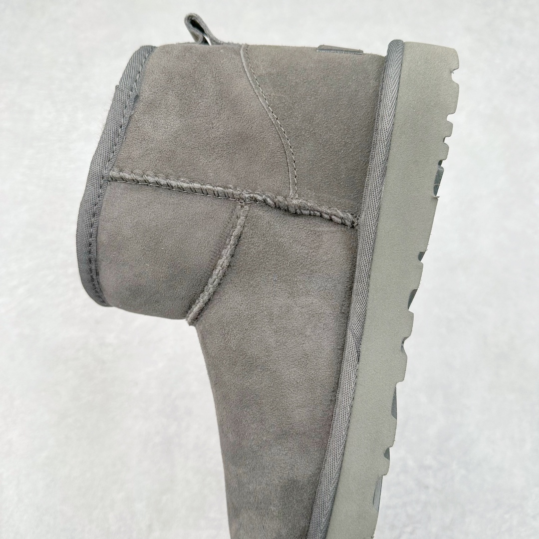 图片[7]-＃平台特供纯原福利 UGG 经典秋冬羊皮毛一体雪地靴 私人订单价格匠心定位 桑坡大厂直供 拒绝高利润 区别杀猪版本 隆丰A级澳洲进口羊皮毛一体 完全遵循ZP工艺流程 代工厂原厂版师 秉承无原鞋不开发选择 注重每一处细节 市面最正版型 TREADLITE\\\”轻翼\\\”科技外底 轻便/耐用/柔韧/桩型【售后郑重承诺】一个月内若出现重大脱胶/断底等质量问题 直接为您换新 翻毛皮鞋面 细腻亲肤再生聚酯纤维滚边 舒适易打理 保暖性佳 UGG plush™ 里衬和内底 茸软亲肤 舒适暖足 经典鞋型搭配轻盈厚底 稳稳拿捏秋冬出街时髦造型 Treadlite by UGG 轻翼大底 轻盈缓震 为双足减负 舒适轻便 助你轻松畅玩整天 尺码：35 36 37 38 39 40-选品中心