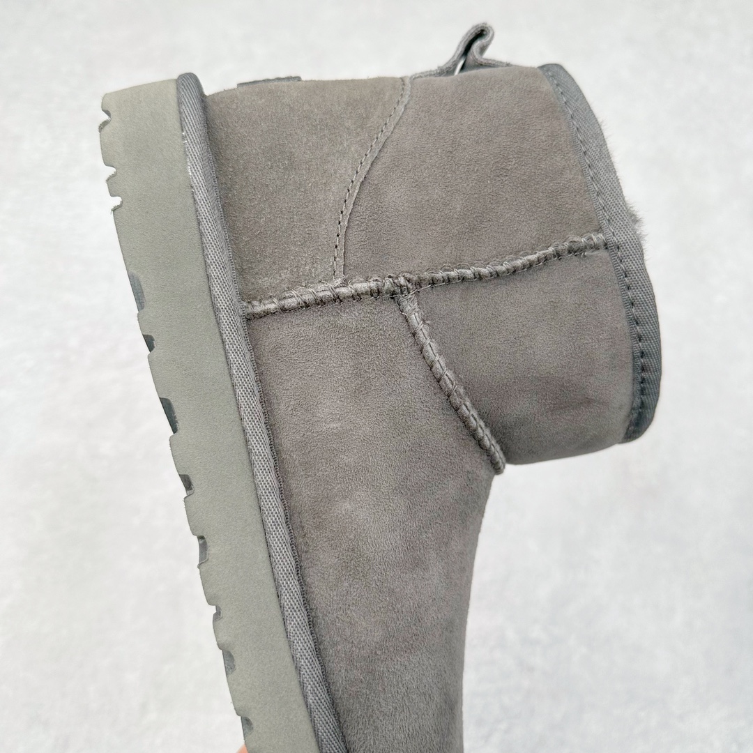 图片[6]-＃平台特供纯原福利 UGG 经典秋冬羊皮毛一体雪地靴 私人订单价格匠心定位 桑坡大厂直供 拒绝高利润 区别杀猪版本 隆丰A级澳洲进口羊皮毛一体 完全遵循ZP工艺流程 代工厂原厂版师 秉承无原鞋不开发选择 注重每一处细节 市面最正版型 TREADLITE\\\”轻翼\\\”科技外底 轻便/耐用/柔韧/桩型【售后郑重承诺】一个月内若出现重大脱胶/断底等质量问题 直接为您换新 翻毛皮鞋面 细腻亲肤再生聚酯纤维滚边 舒适易打理 保暖性佳 UGG plush™ 里衬和内底 茸软亲肤 舒适暖足 经典鞋型搭配轻盈厚底 稳稳拿捏秋冬出街时髦造型 Treadlite by UGG 轻翼大底 轻盈缓震 为双足减负 舒适轻便 助你轻松畅玩整天 尺码：35 36 37 38 39 40-选品中心