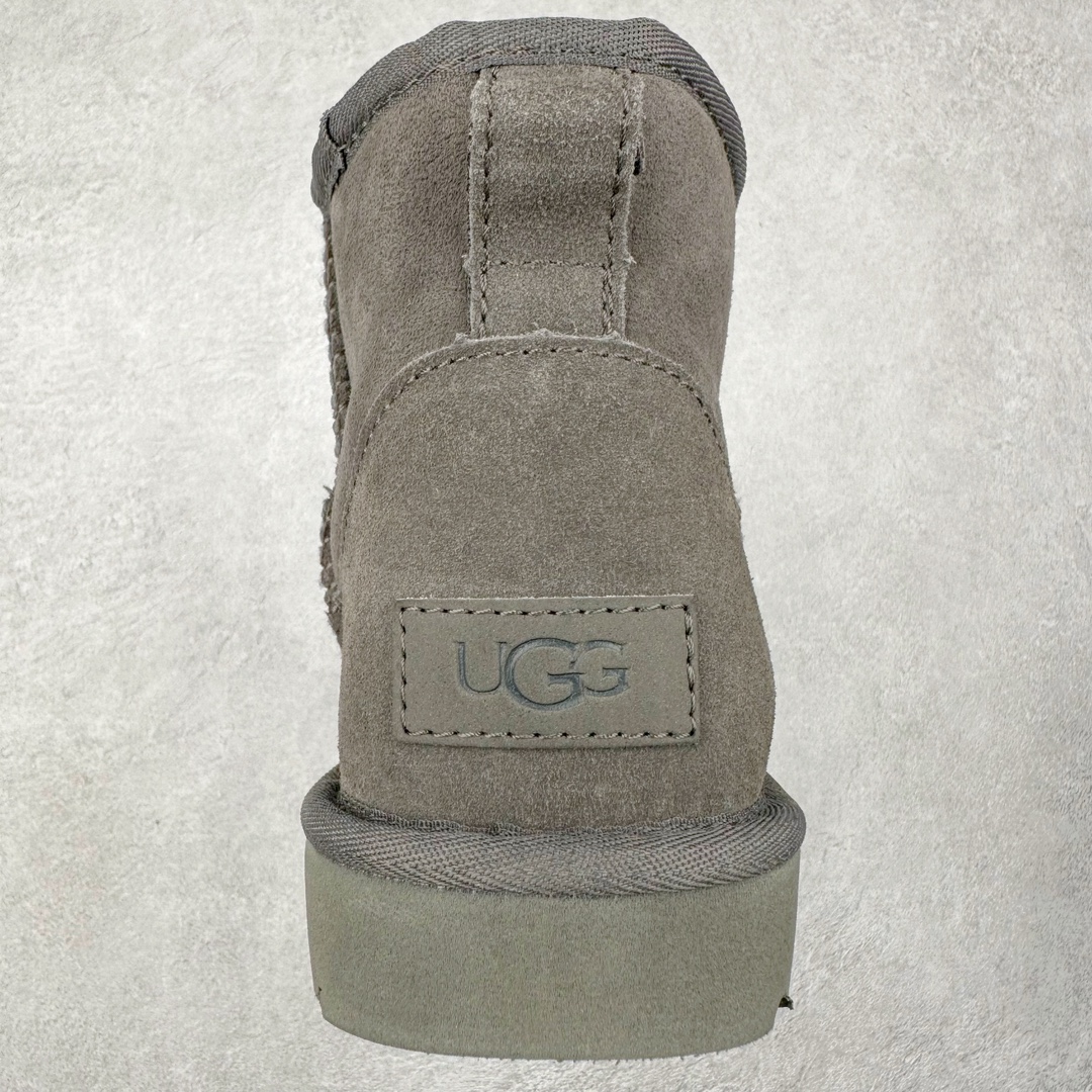 图片[8]-＃平台特供纯原福利 UGG 经典秋冬羊皮毛一体雪地靴 私人订单价格匠心定位 桑坡大厂直供 拒绝高利润 区别杀猪版本 隆丰A级澳洲进口羊皮毛一体 完全遵循ZP工艺流程 代工厂原厂版师 秉承无原鞋不开发选择 注重每一处细节 市面最正版型 TREADLITE\\\”轻翼\\\”科技外底 轻便/耐用/柔韧/桩型【售后郑重承诺】一个月内若出现重大脱胶/断底等质量问题 直接为您换新 翻毛皮鞋面 细腻亲肤再生聚酯纤维滚边 舒适易打理 保暖性佳 UGG plush™ 里衬和内底 茸软亲肤 舒适暖足 经典鞋型搭配轻盈厚底 稳稳拿捏秋冬出街时髦造型 Treadlite by UGG 轻翼大底 轻盈缓震 为双足减负 舒适轻便 助你轻松畅玩整天 尺码：35 36 37 38 39 40-选品中心