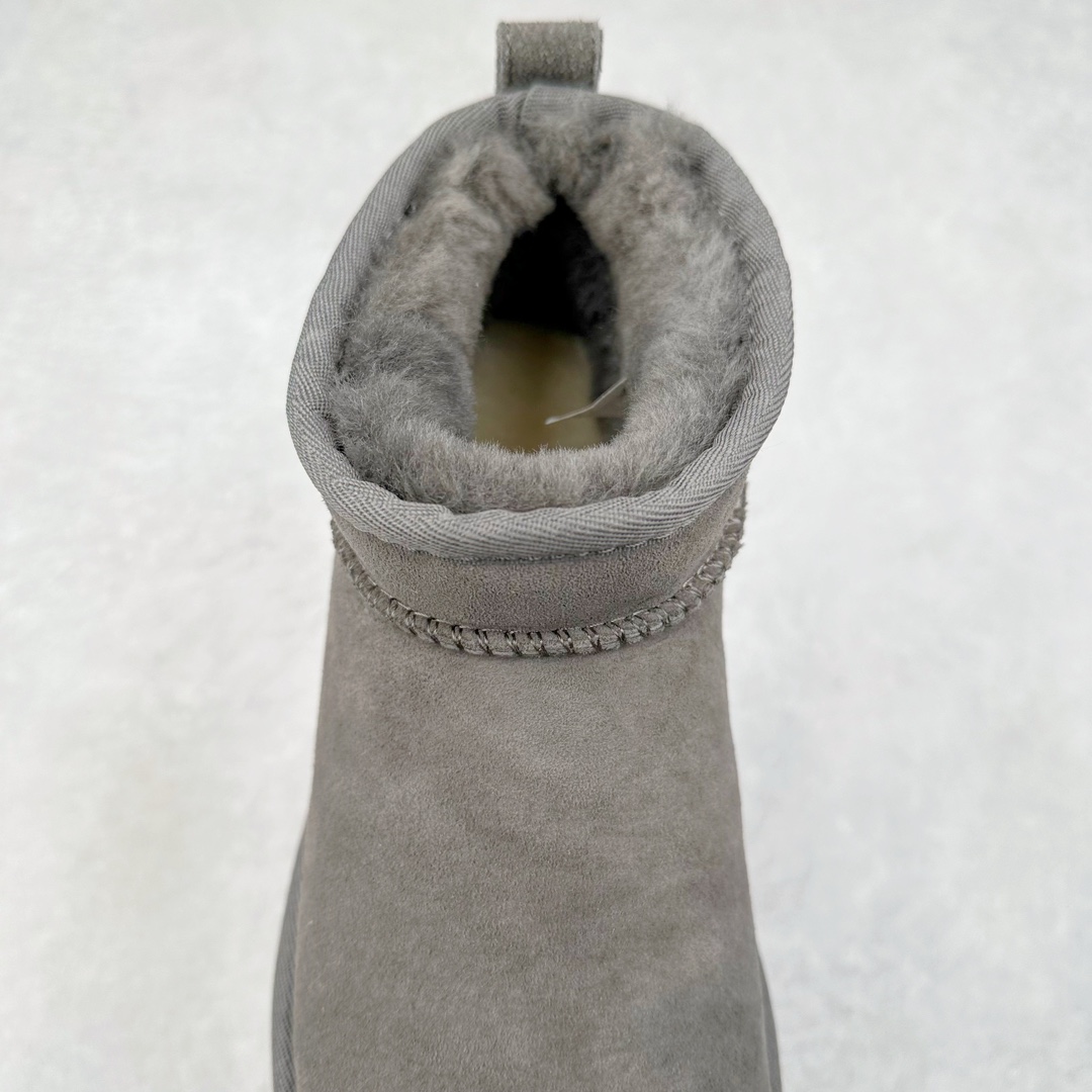 图片[5]-＃平台特供纯原福利 UGG 经典秋冬羊皮毛一体雪地靴 私人订单价格匠心定位 桑坡大厂直供 拒绝高利润 区别杀猪版本 隆丰A级澳洲进口羊皮毛一体 完全遵循ZP工艺流程 代工厂原厂版师 秉承无原鞋不开发选择 注重每一处细节 市面最正版型 TREADLITE\\\”轻翼\\\”科技外底 轻便/耐用/柔韧/桩型【售后郑重承诺】一个月内若出现重大脱胶/断底等质量问题 直接为您换新 翻毛皮鞋面 细腻亲肤再生聚酯纤维滚边 舒适易打理 保暖性佳 UGG plush™ 里衬和内底 茸软亲肤 舒适暖足 经典鞋型搭配轻盈厚底 稳稳拿捏秋冬出街时髦造型 Treadlite by UGG 轻翼大底 轻盈缓震 为双足减负 舒适轻便 助你轻松畅玩整天 尺码：35 36 37 38 39 40-选品中心