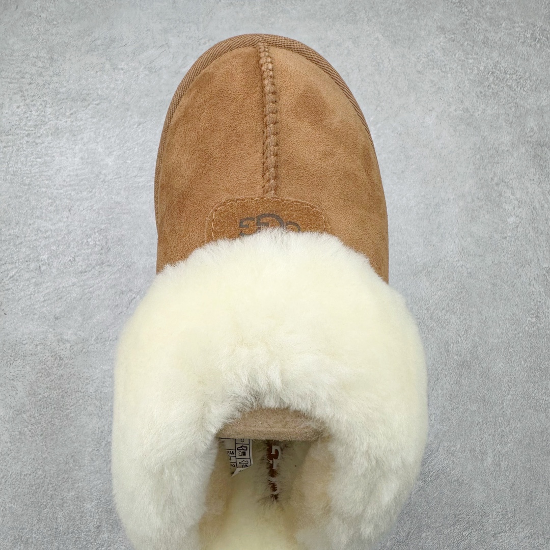 图片[4]-＃平台特供纯原福利 UGG 经典秋冬羊皮毛一体雪地靴 私人订单价格匠心定位 桑坡大厂直供 拒绝高利润 区别杀猪版本 隆丰A级澳洲进口羊皮毛一体 完全遵循ZP工艺流程 代工厂原厂版师 秉承无原鞋不开发选择 注重每一处细节 市面最正版型 TREADLITE\\\”轻翼\\\”科技外底 轻便/耐用/柔韧/桩型【售后郑重承诺】一个月内若出现重大脱胶/断底等质量问题 直接为您换新 翻毛皮鞋面 细腻亲肤再生聚酯纤维滚边 舒适易打理 保暖性佳 UGG plush™ 里衬和内底 茸软亲肤 舒适暖足 经典鞋型搭配轻盈厚底 稳稳拿捏秋冬出街时髦造型 Treadlite by UGG 轻翼大底 轻盈缓震 为双足减负 舒适轻便 助你轻松畅玩整天 尺码：35 36 37 38 39 40-选品中心