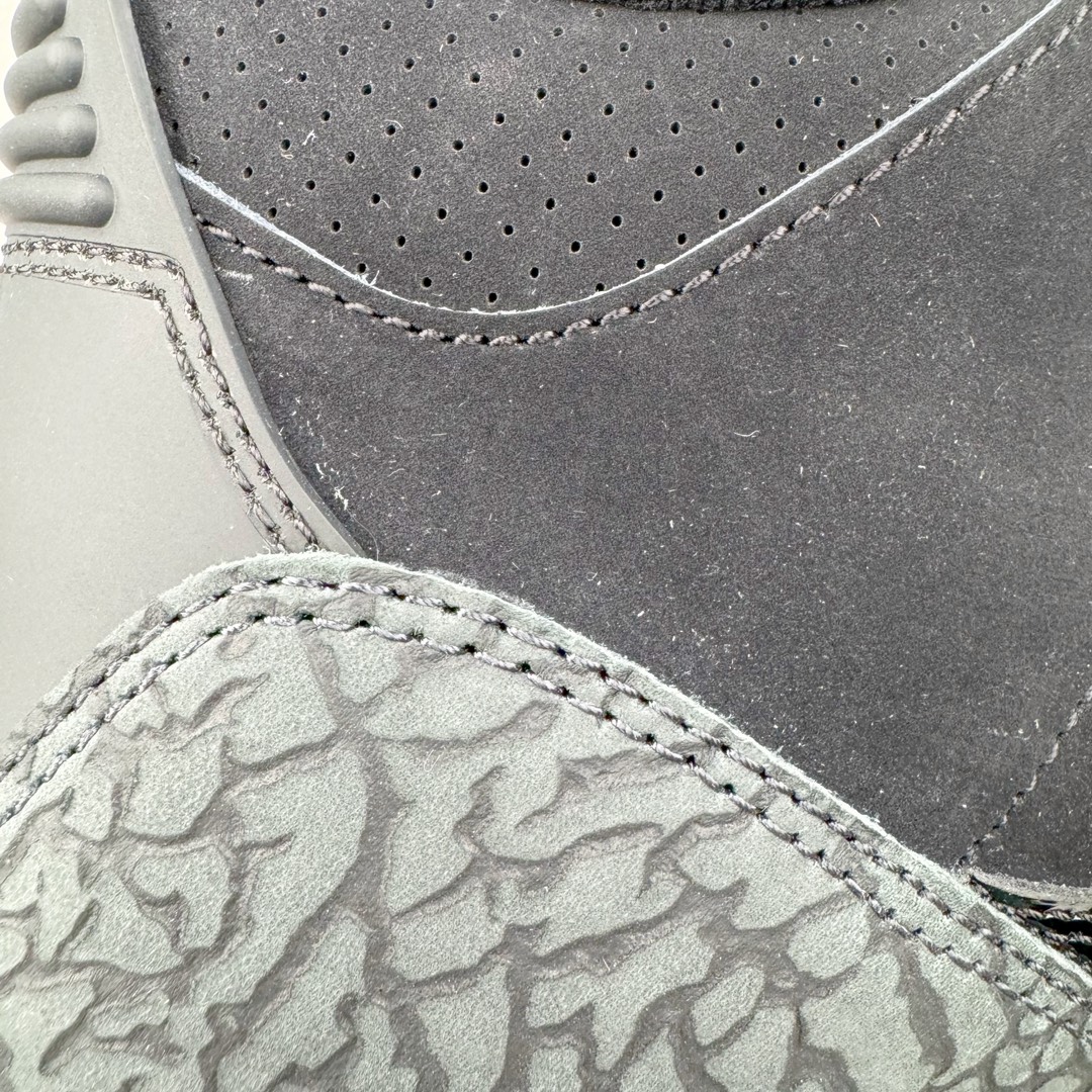 图片[17]-＃GX纯原 Air Jordan AJ3 Retro 黑猫 CK9246-168 圈内最强三代系列 匠心打造 开发时长超过半年 目前可过各类鉴定或无法鉴定 裸鞋随便操作 全套原纸板楦头开发 原厂大底磨具加持立体防滑纹理 原装可视Air Sole气垫 原汁原味最完美的三代版型 唯一正确鞋头趴度弧度高度鞋身腰线 原厂TPU彩虹扎染后跟饰片 正确内里反口里网布 皮料菱角分明不变形无多余毛边 广东原厂zp同批次手工大底描漆拉丝 市场唯一原厂鞋扣模具 原厂织唛标 原厂飞人电绣工艺 尾指中部跳三针 独家绑鞋带手法 印刷中底布 四线拉帮 米色美纹纸贴合固定 进口港宝加持 后跟自然饱满 全鞋荧光划线卡点 追求极致完美 每一双都是工艺品 多重QC质检 超越公司货的品控标准 实实在在的免检产品 尺码：40 40.5 41 42 42.5 43 44 44.5 45 45.5 46 47.5 48.5-选品中心