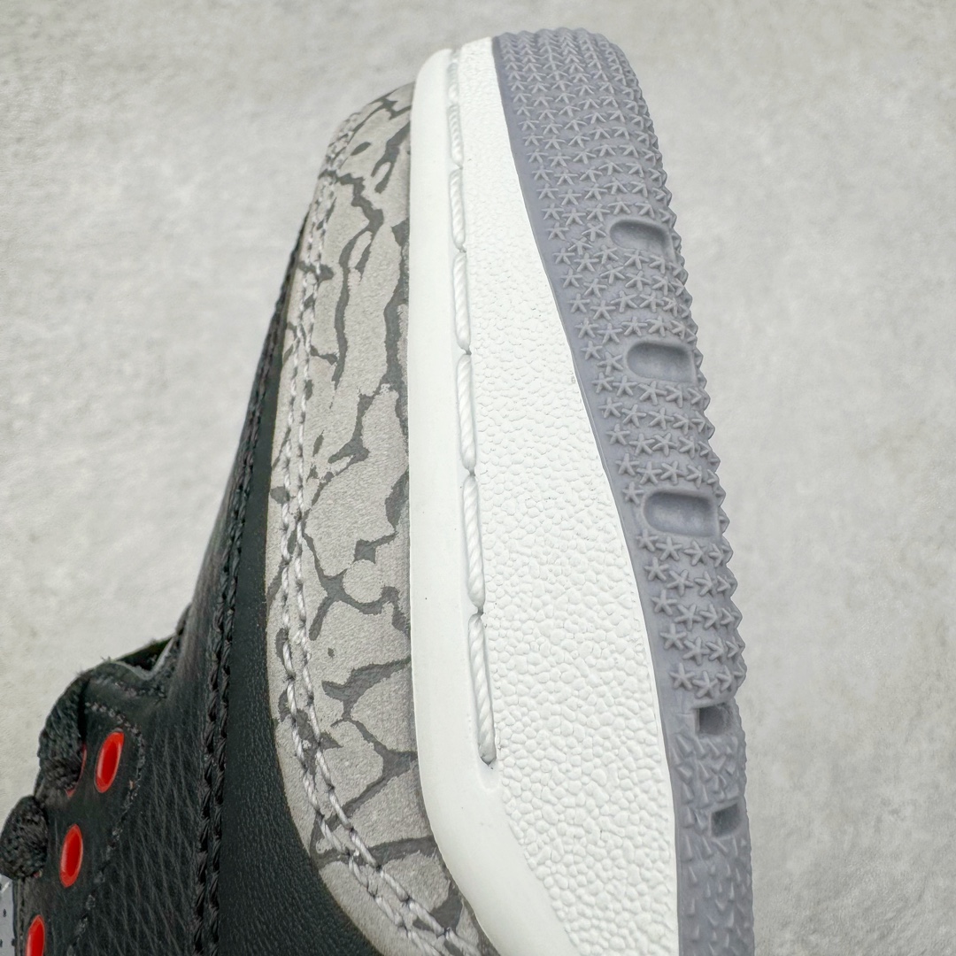 图片[12]-＃GX纯原 Air Jordan AJ3 Retro 复刻黑水泥 DN3707-010 圈内最强三代系列 匠心打造 开发时长超过半年 目前可过各类鉴定或无法鉴定 裸鞋随便操作 全套原纸板楦头开发 原厂大底磨具加持立体防滑纹理 原装可视Air Sole气垫 原汁原味最完美的三代版型 唯一正确鞋头趴度弧度高度鞋身腰线 原厂TPU彩虹扎染后跟饰片 正确内里反口里网布 皮料菱角分明不变形无多余毛边 广东原厂zp同批次手工大底描漆拉丝 市场唯一原厂鞋扣模具 原厂织唛标 原厂飞人电绣工艺 尾指中部跳三针 独家绑鞋带手法 印刷中底布 四线拉帮 米色美纹纸贴合固定 进口港宝加持 后跟自然饱满 全鞋荧光划线卡点 追求极致完美 每一双都是工艺品 多重QC质检 超越公司货的品控标准 实实在在的免检产品 尺码：40 40.5 41 42 42.5 43 44 44.5 45 45.5 46 47.5 48.5-选品中心